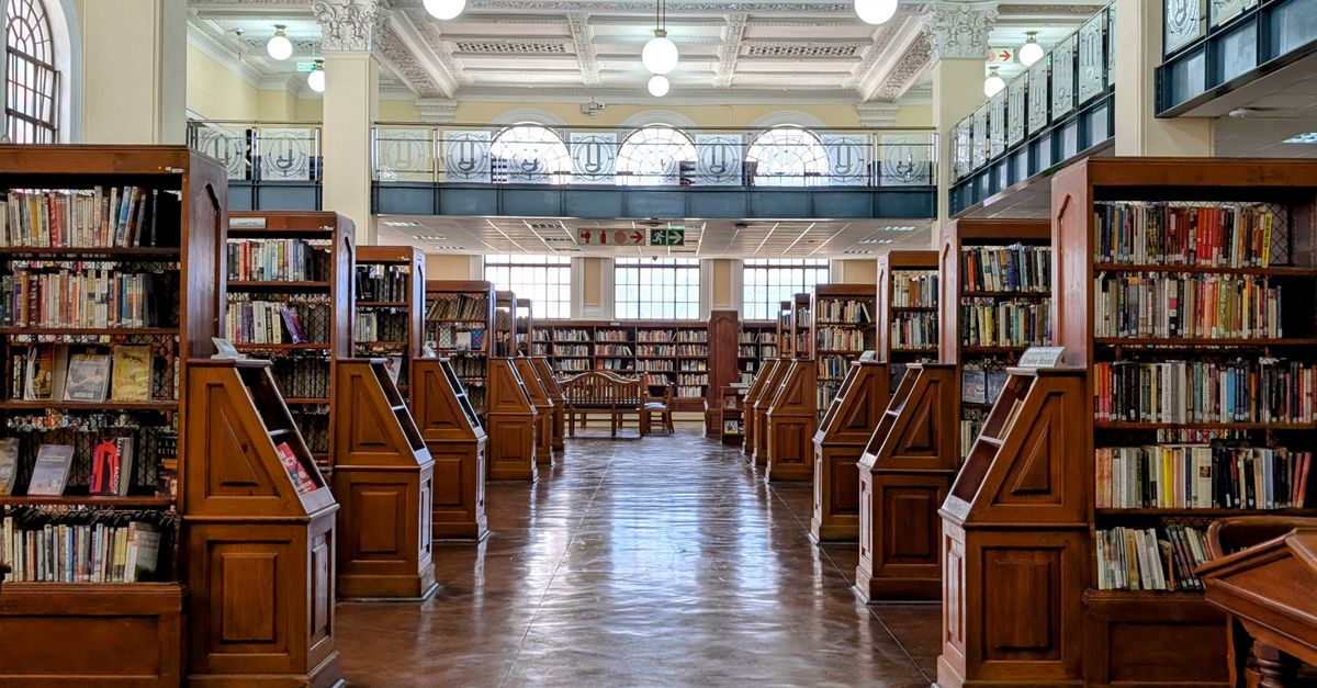 Las bibliotecas que transforman la lectura en una experiencia espacial única Las bibliotecas que transforman la lectura en una experiencia espacial única