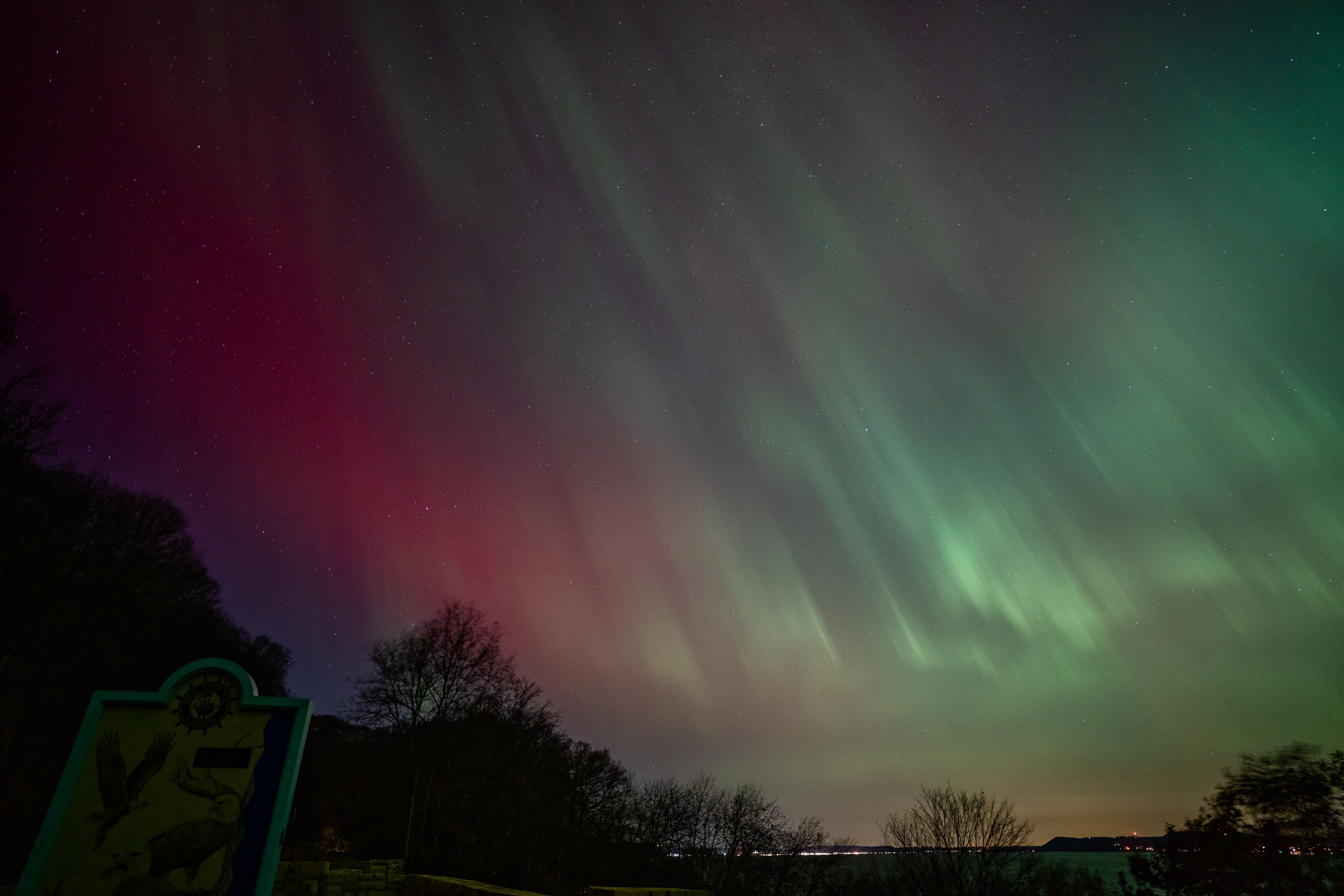 Colorful Northern Lights in Reads Landing · Free Stock Photo
