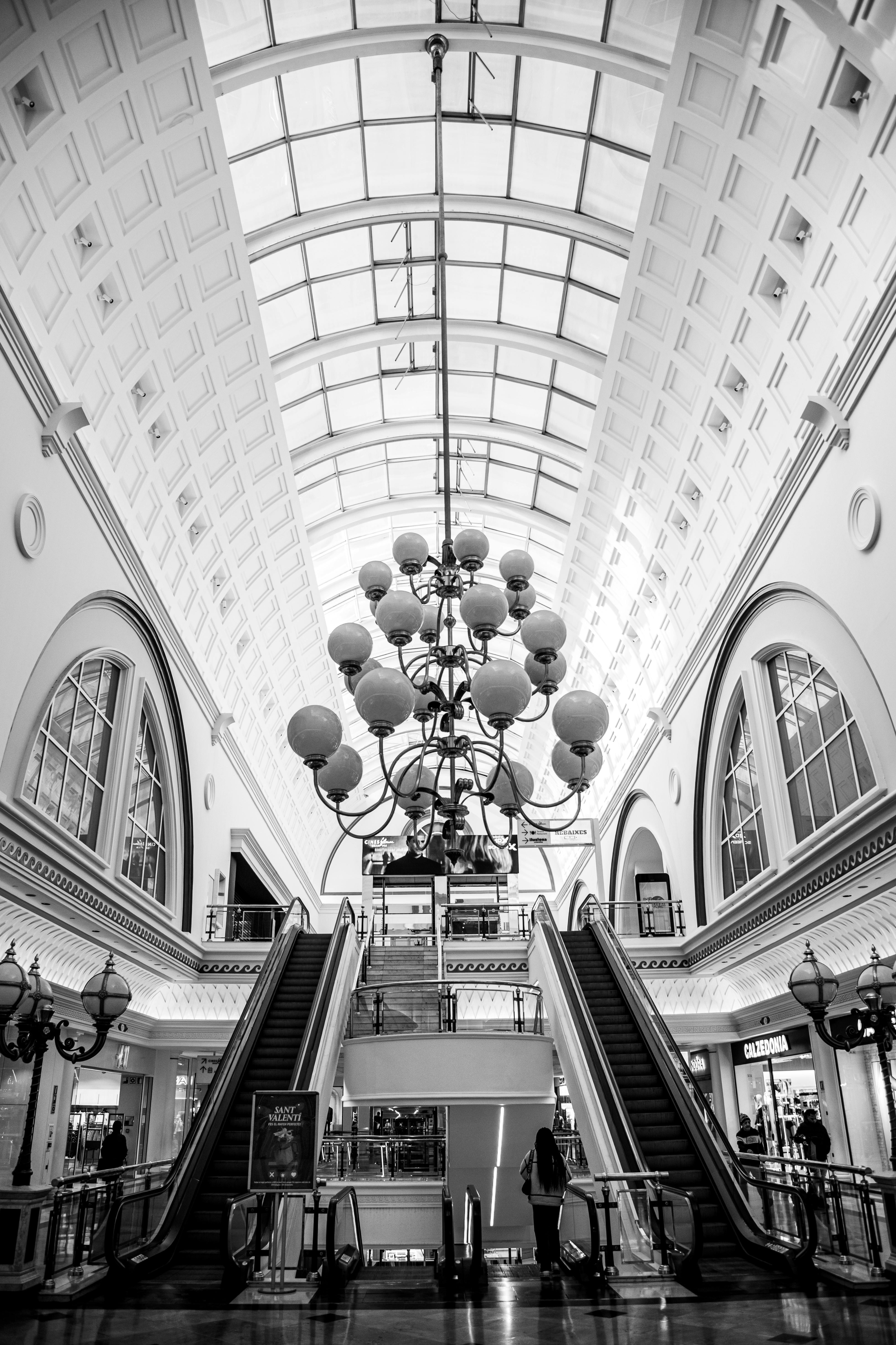 Mall of America | History, Stores, Attractions, \u0026 Facts | Britannica, image size:3933x5900