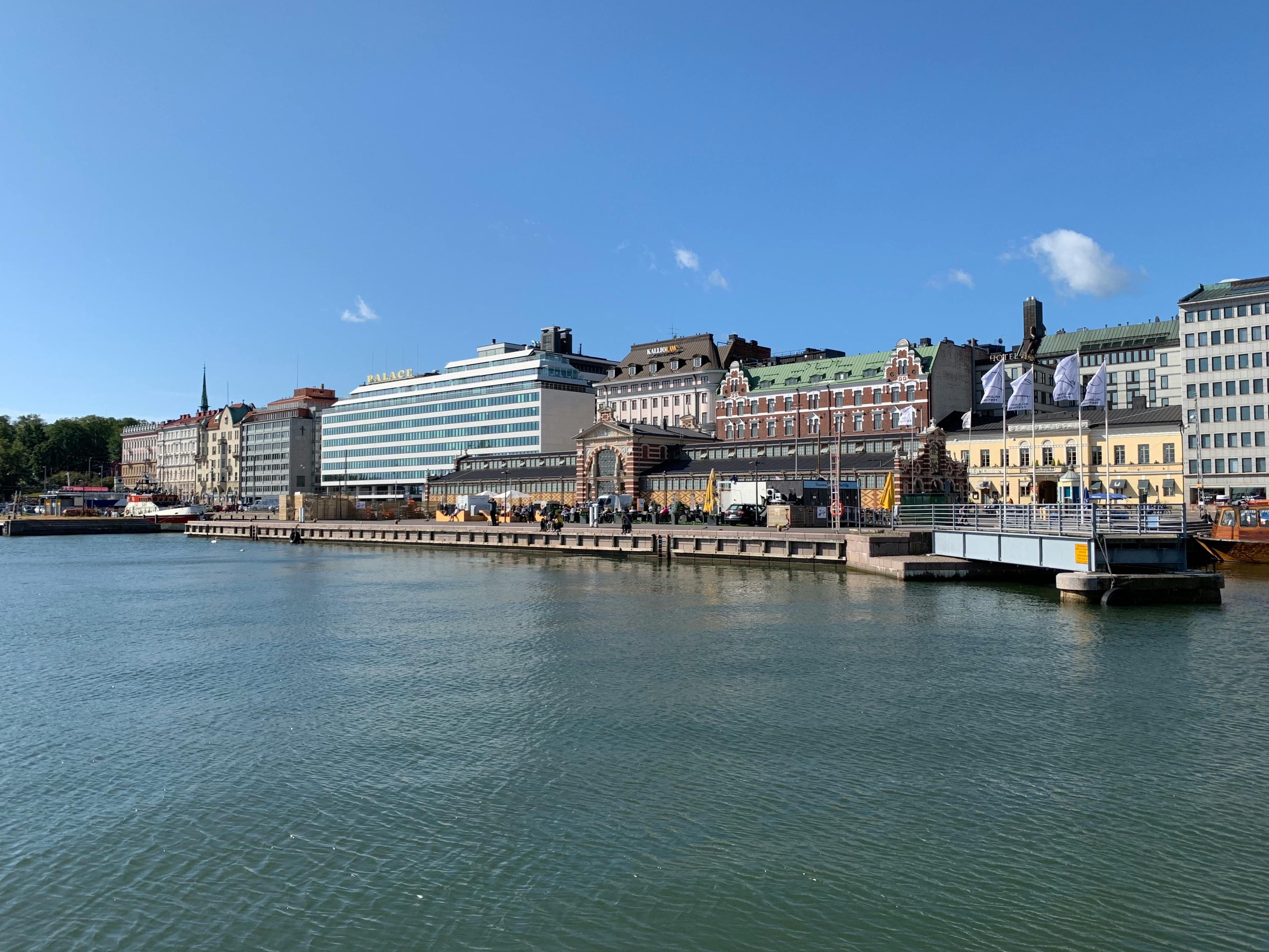 Finlandia: casos de RSE que promueven educación continua y bienestar mental laboral