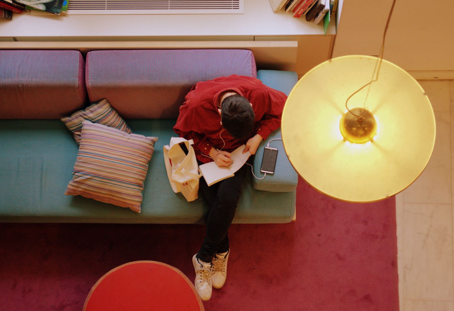 Clapham Junction — student move with boxes and a van
