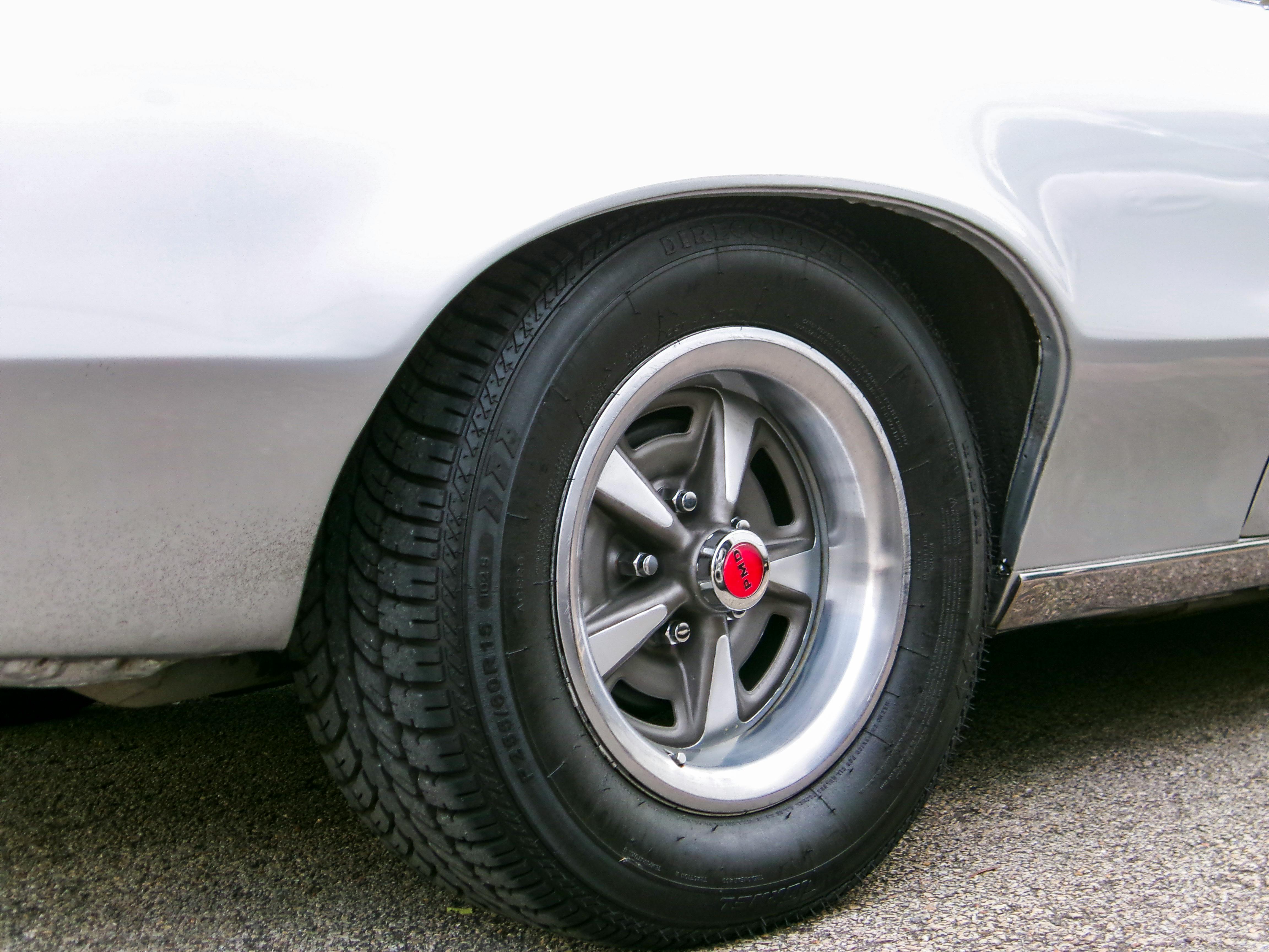Pedal to the Metal: General Motors Orders Suppliers to Exit China Supply Chains — Photo by Eddie O. on Pexels