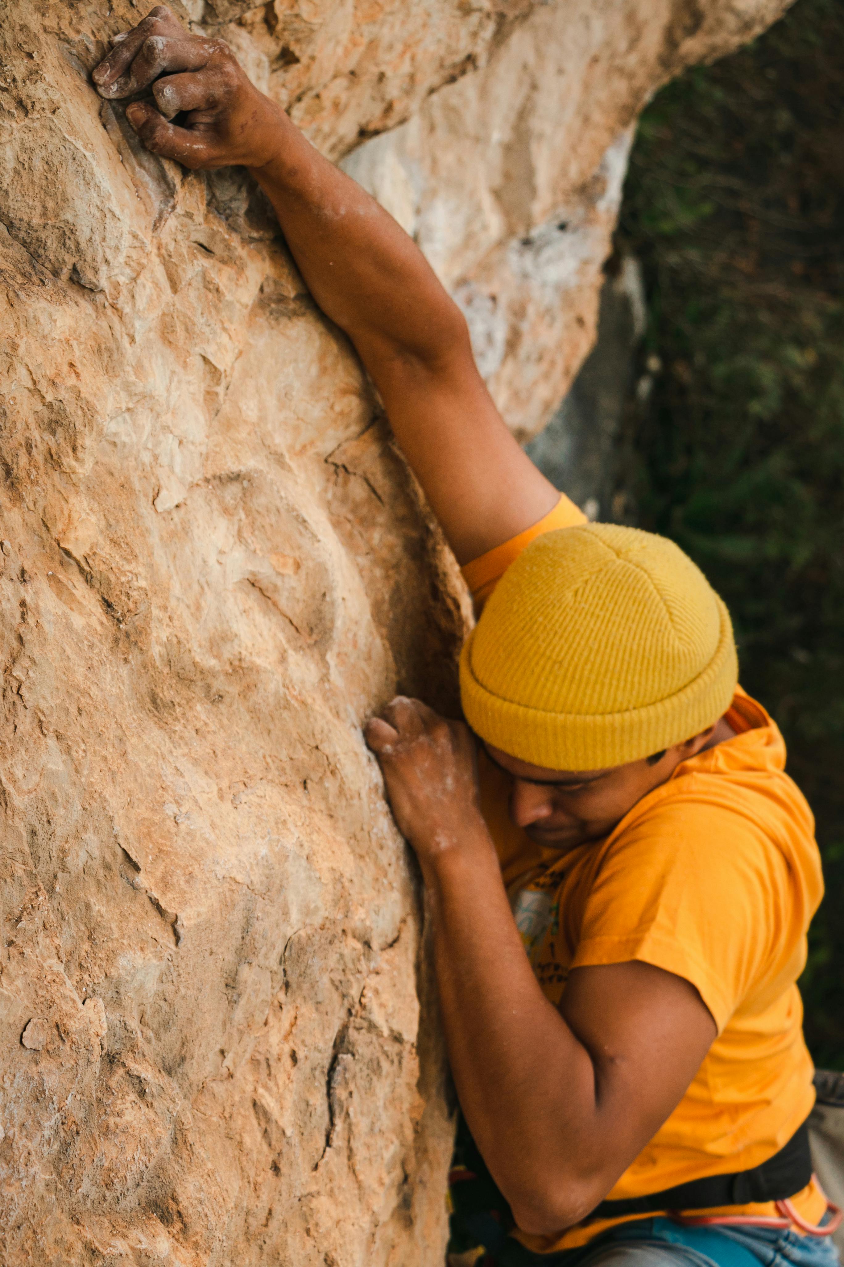 A climber tackles a challenging rock wall in San Cristóbal de las Casas, Mexico.