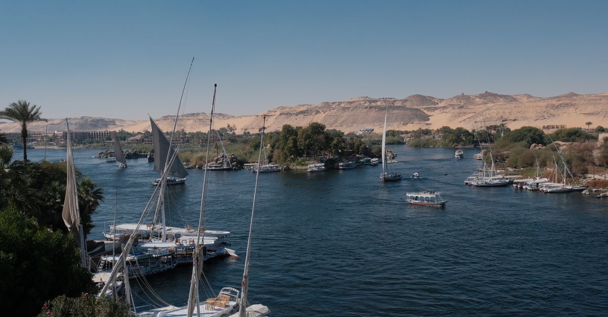 Egypt Tour from India 2026: Pyramids, Nile Cruise and Visa Guide Egypt Tour from India 2026: Pyramids, Nile Cruise and Visa Guide