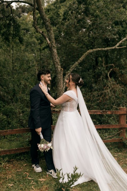 Romantic Outdoor Wedding Couple Embrace Free Stock Photo romantic-outdoor-wedding-couple-embrace-free-stock-photo