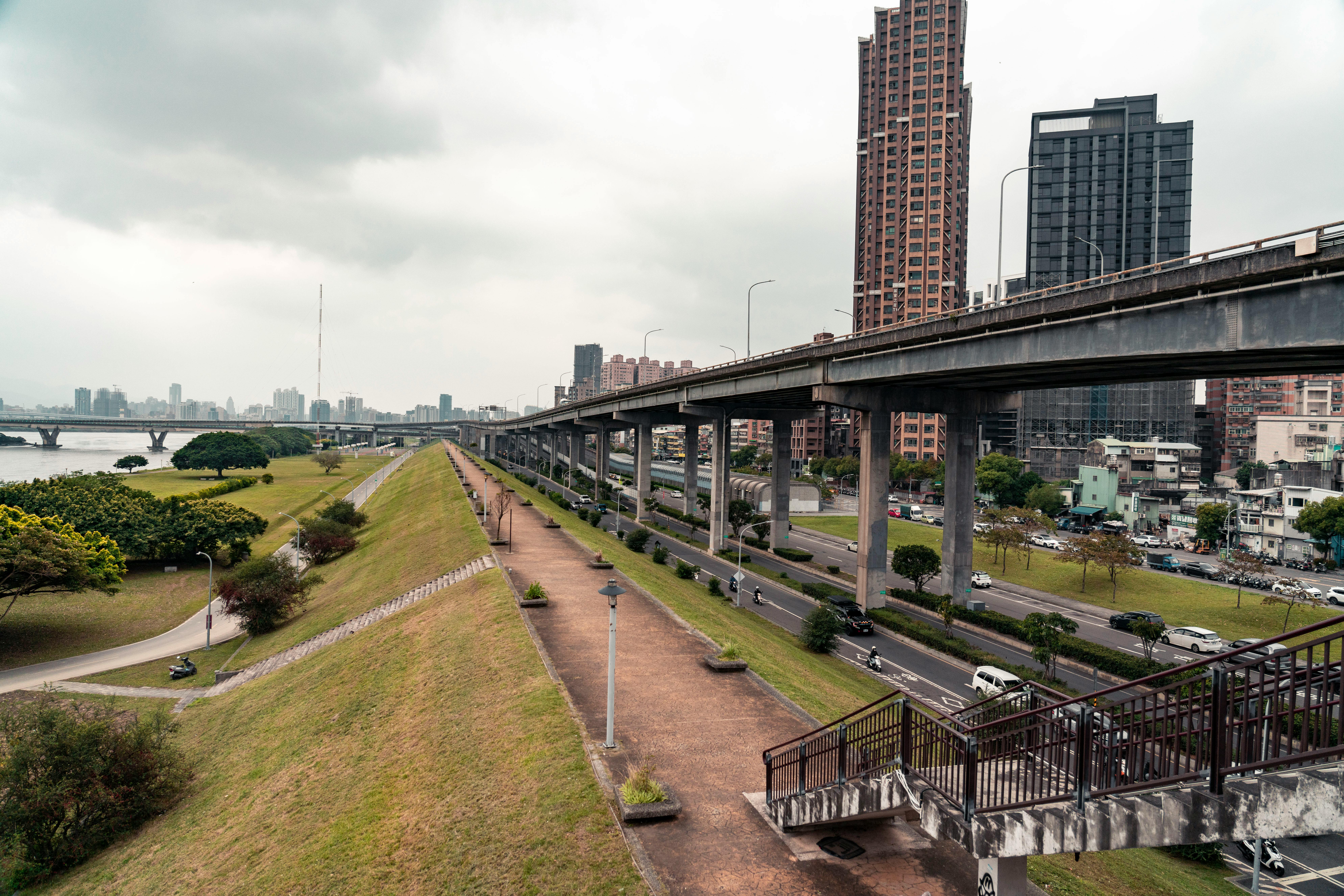 聯電發威，台股ETF如何搭上投資理財的順風車