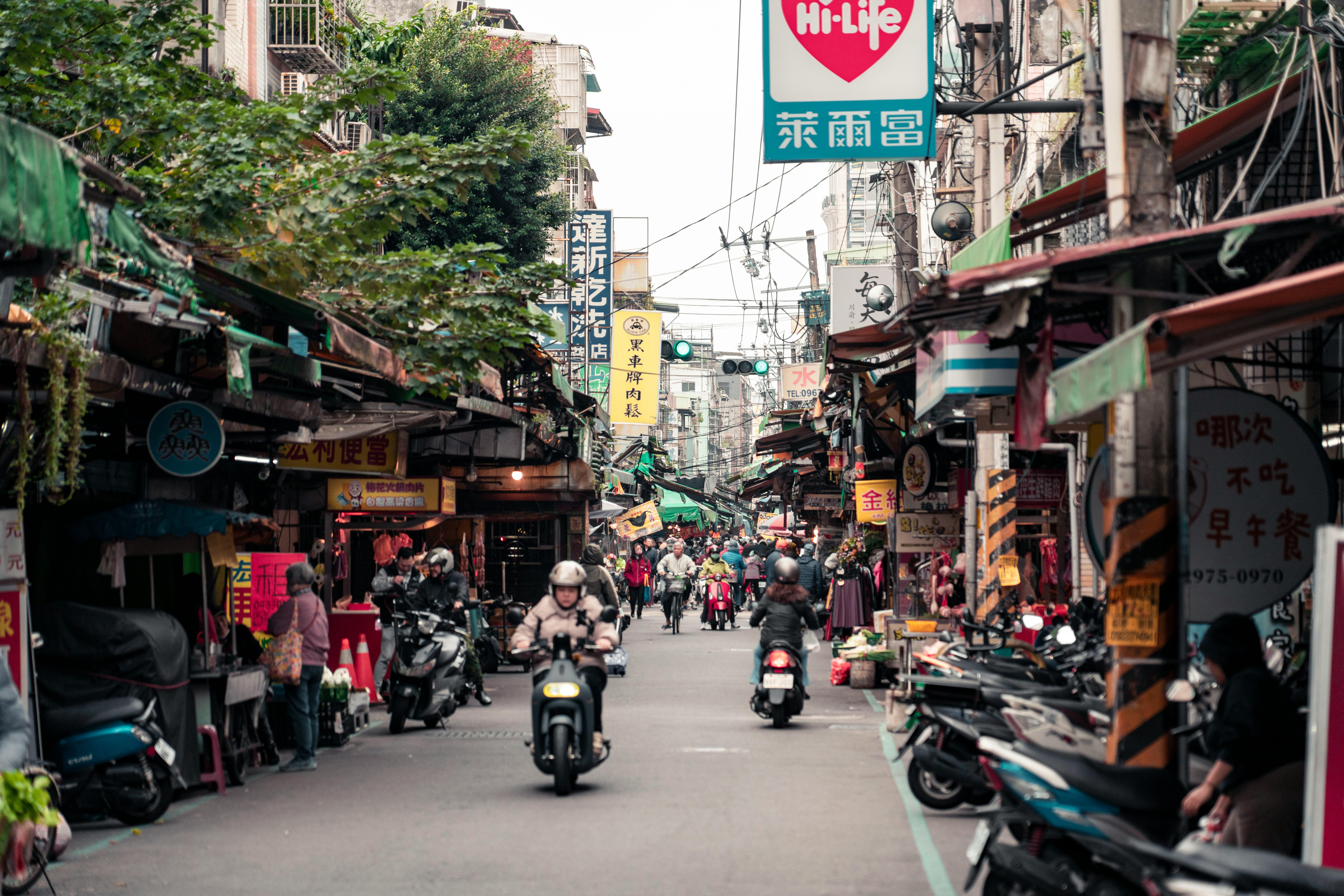 三鳳中街年貨大街驚傳天價糖果議題引發熱議