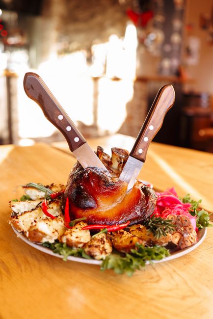 Roast Pork Knee