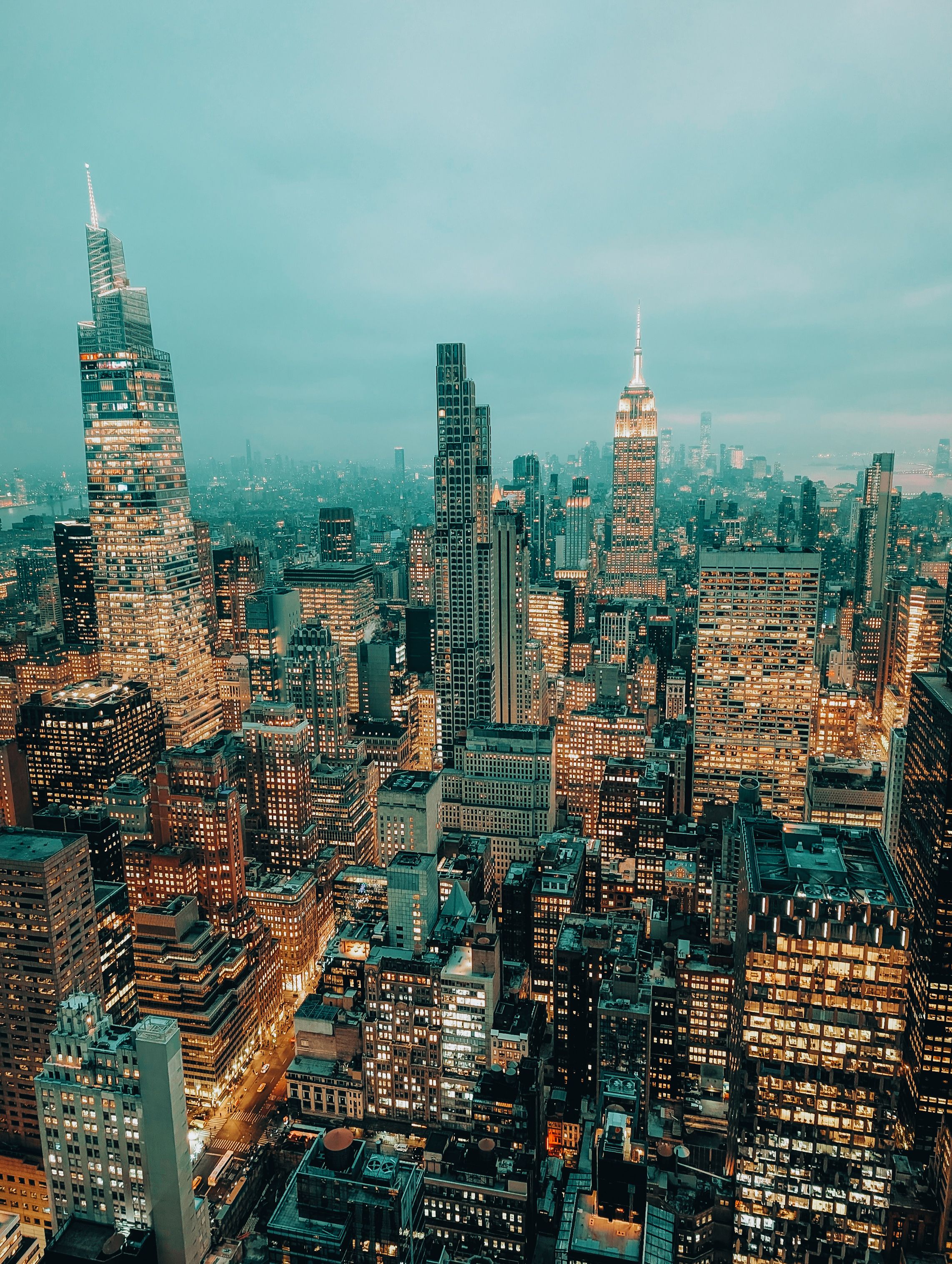 Stunning New York City Skyline at Twilight · Free Stock Photo