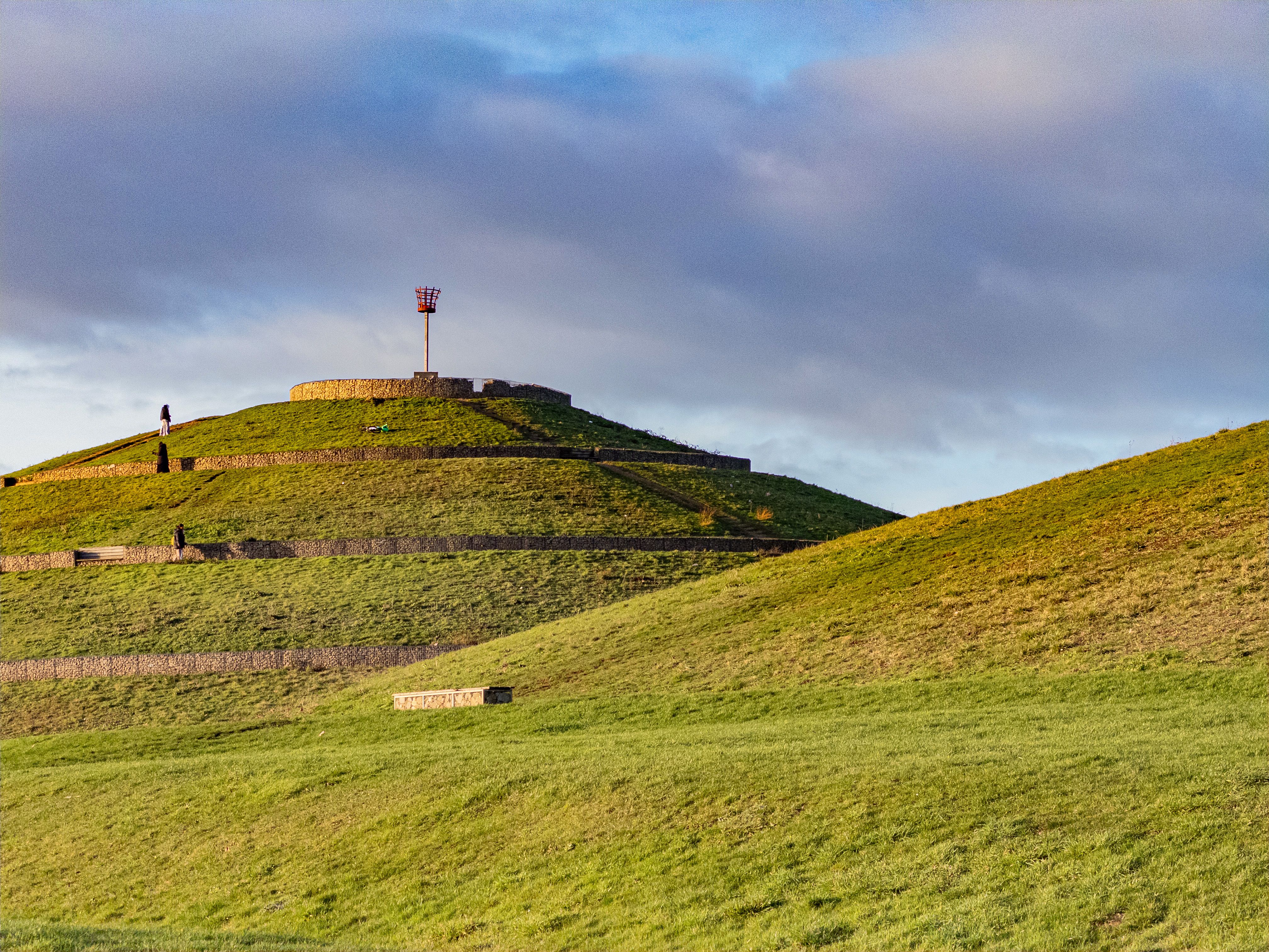 West Kennet Avenue, Silbury Hill i Long Barrow