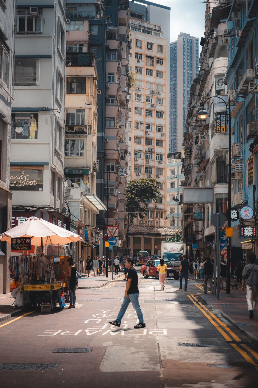 This city never runs out of surprises 🌆