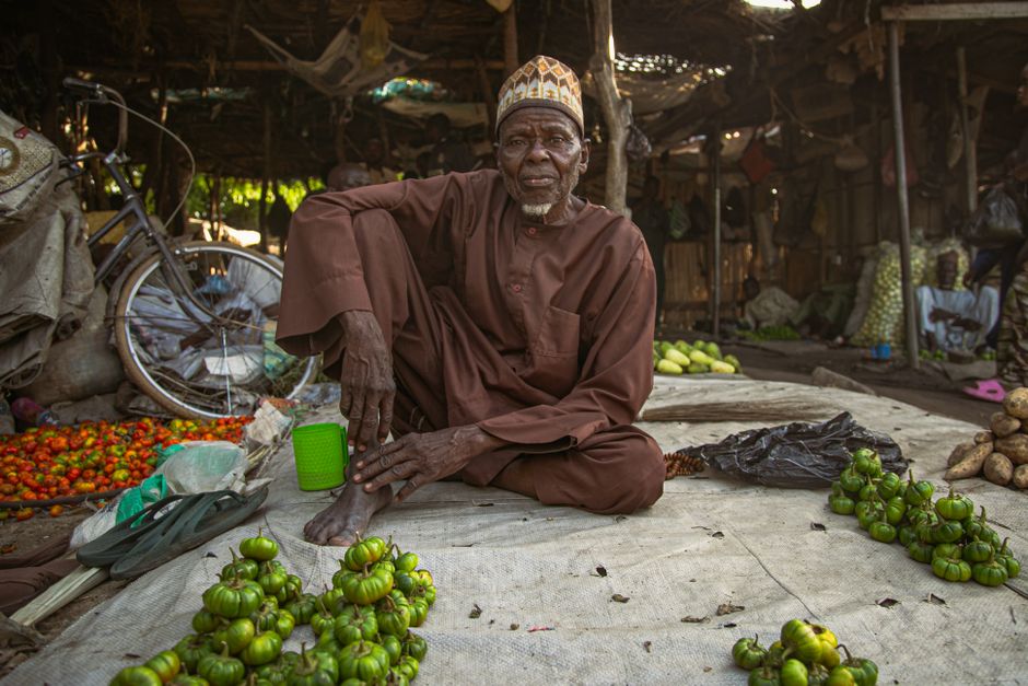 Juicing vs. Blending: Which is Better for Nigerian Wellness?