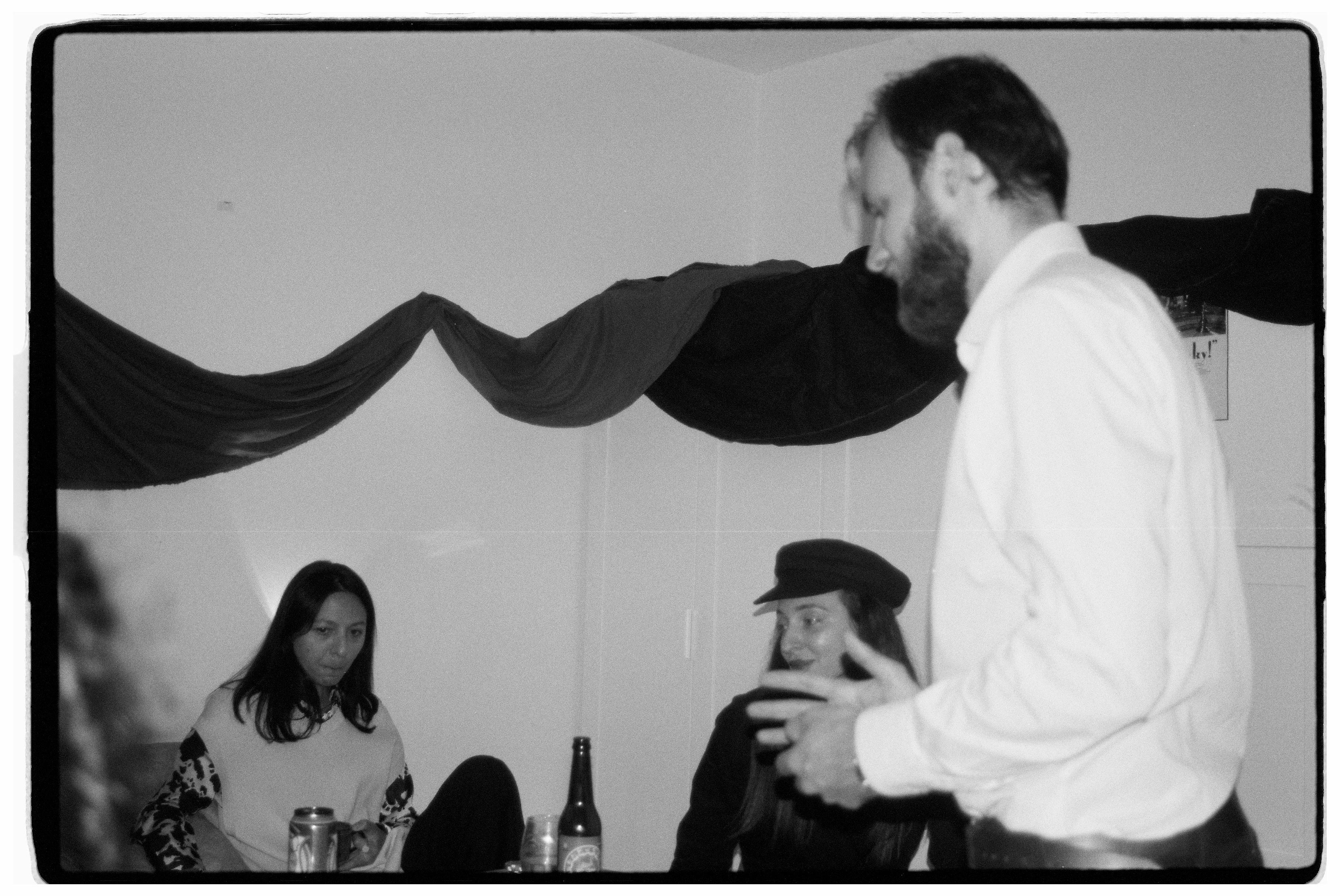 Community and Social Features: Group AI Meditation for Connection