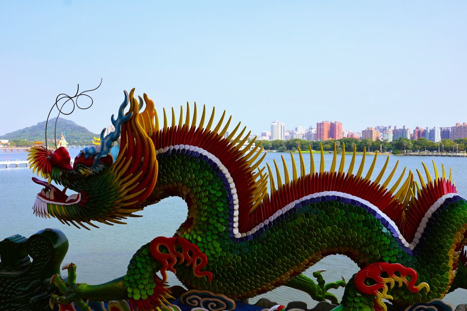 Con Giáp Nào Thăng Tiến Bất Ngờ Vào Mùa Thu 2026? Cơ Hội Vàng Đến Rồi!