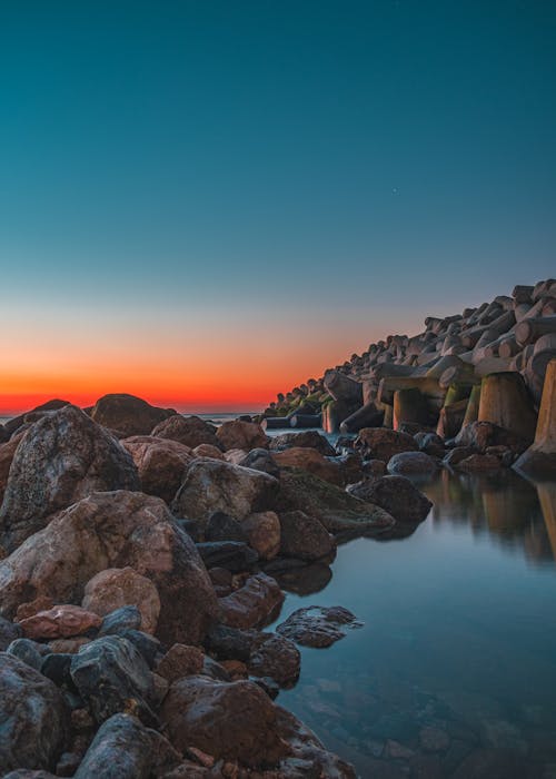 Δωρεάν στοκ φωτογραφιών με 4k ταπετσαρία, rock, ακτή