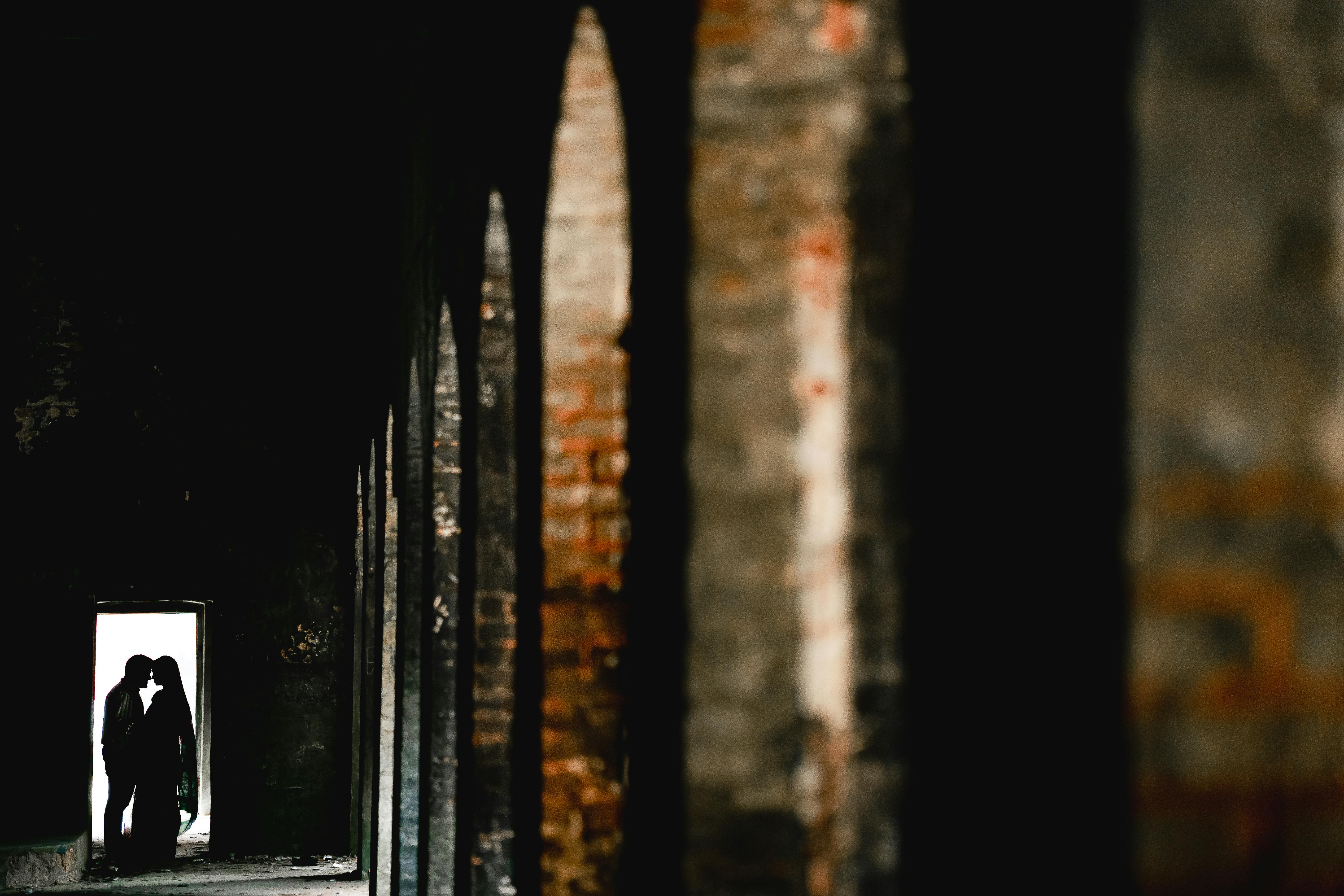 Emotional Distance In A Relationship With Hidden Secrets