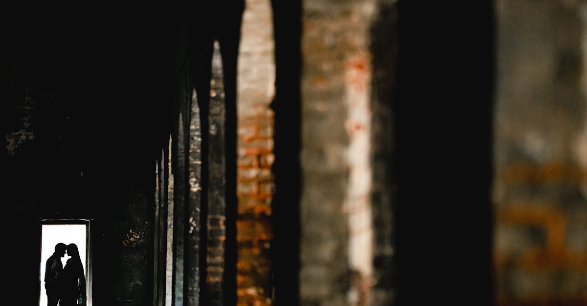 Emotional Distance In A Relationship With Hidden Secrets