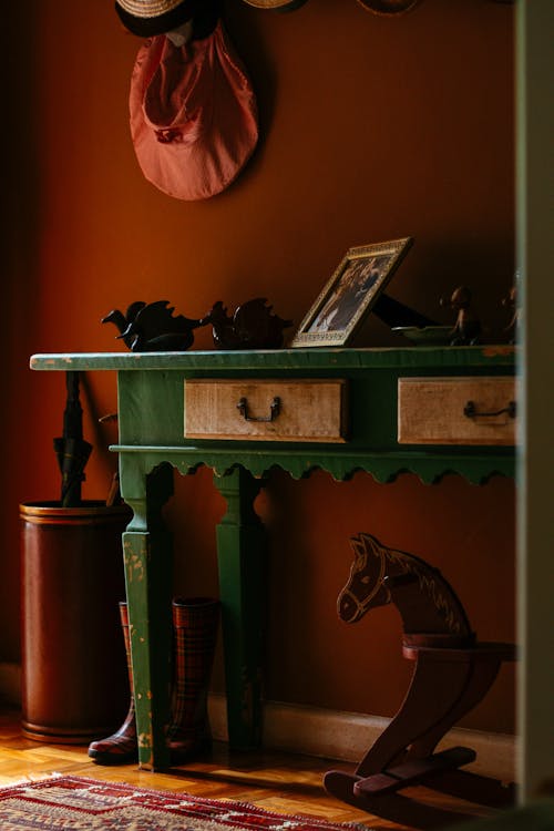 Mesa De Madera Verde Con Cajón