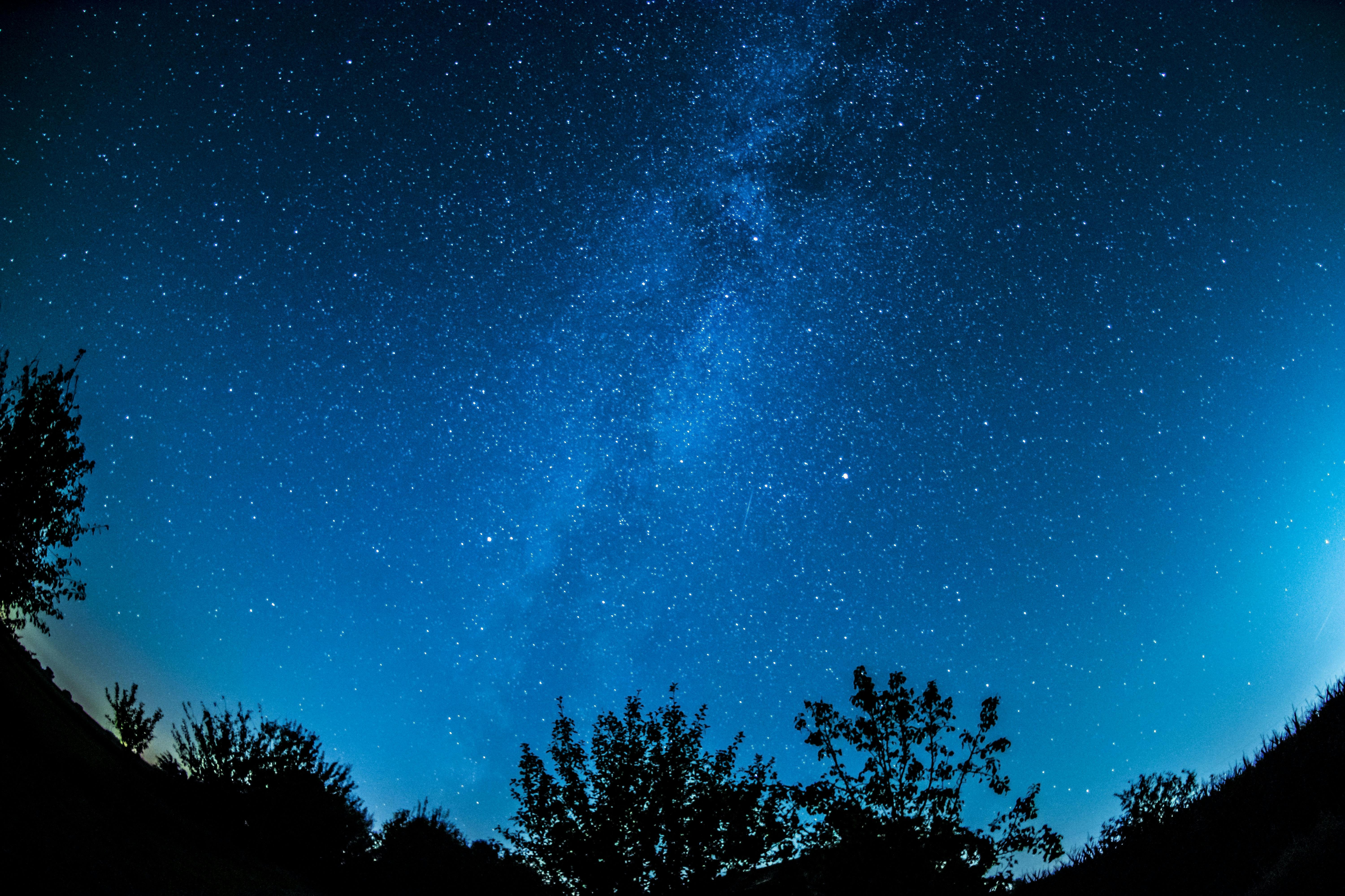 night sky photography wallpaper