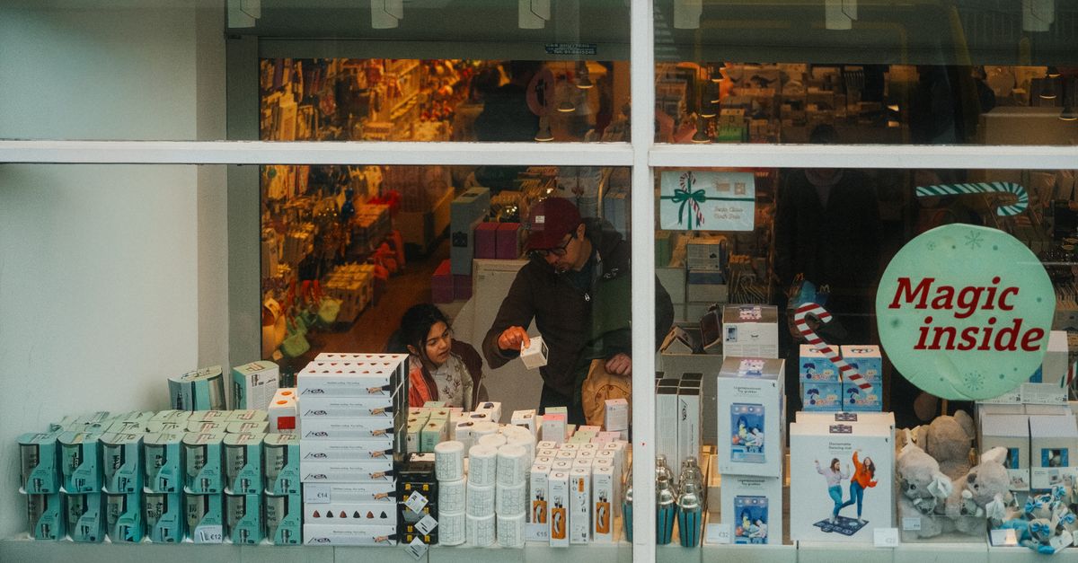 Top Strategies for Using Coupons During Holiday Sales