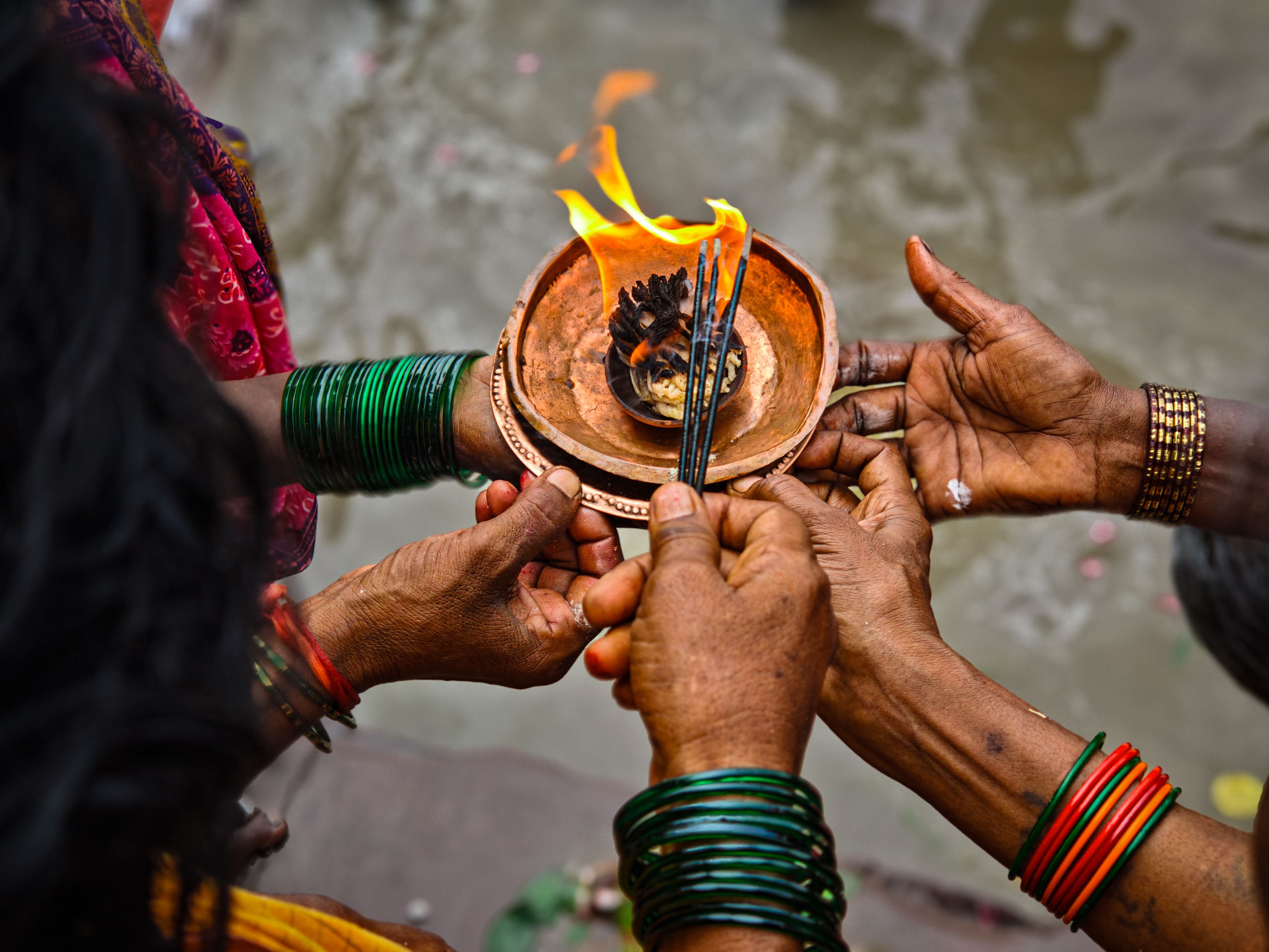 Ceremonial Offering at Indian Riverbank · Free Stock Photo