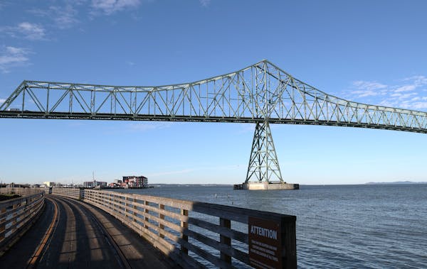 Best Bars in Astoria | Top Astoria Bars & Nightlife Guide