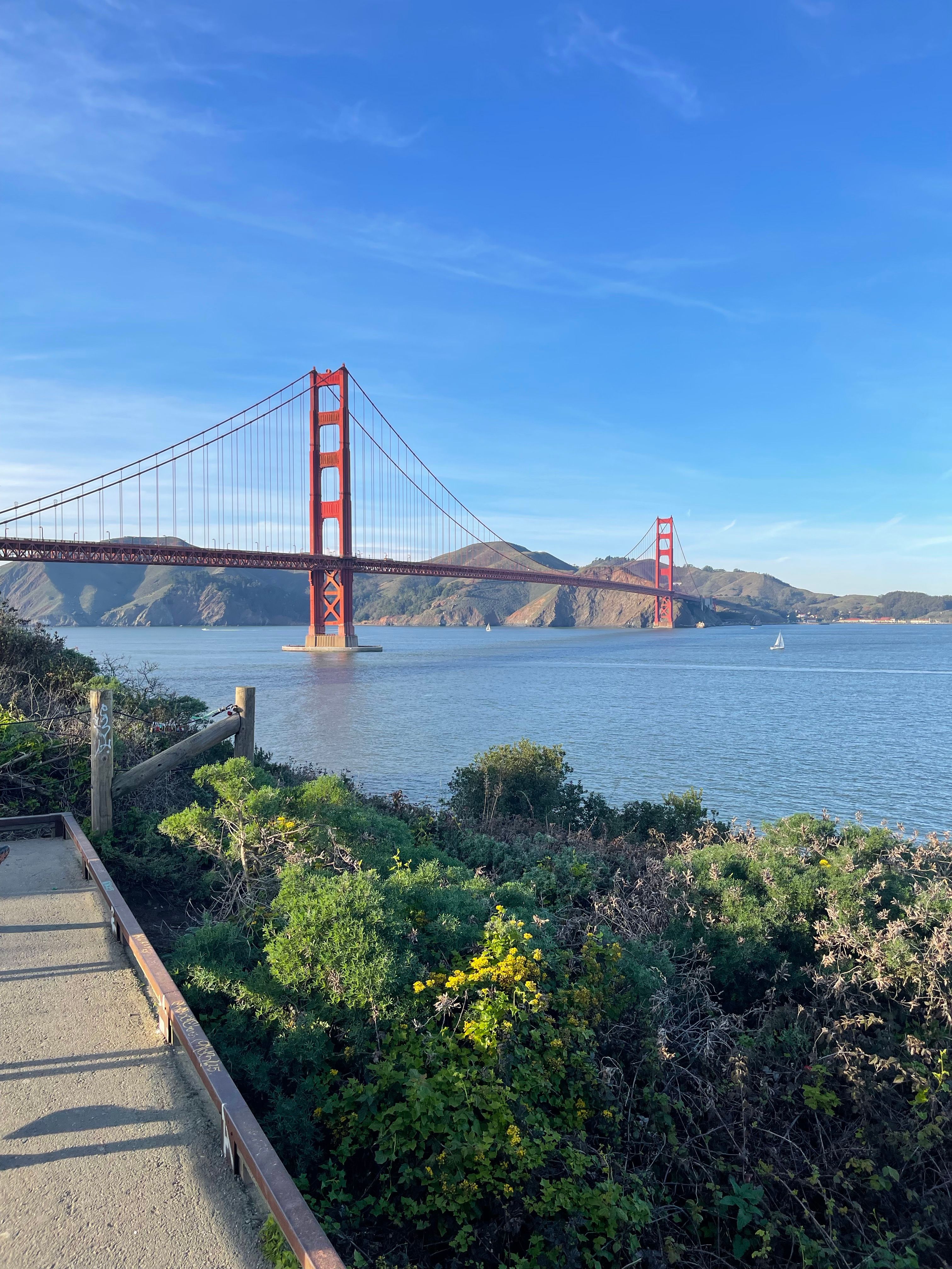Golden Gate Bridge on a Clear Sunny Day · Free Stock Photo