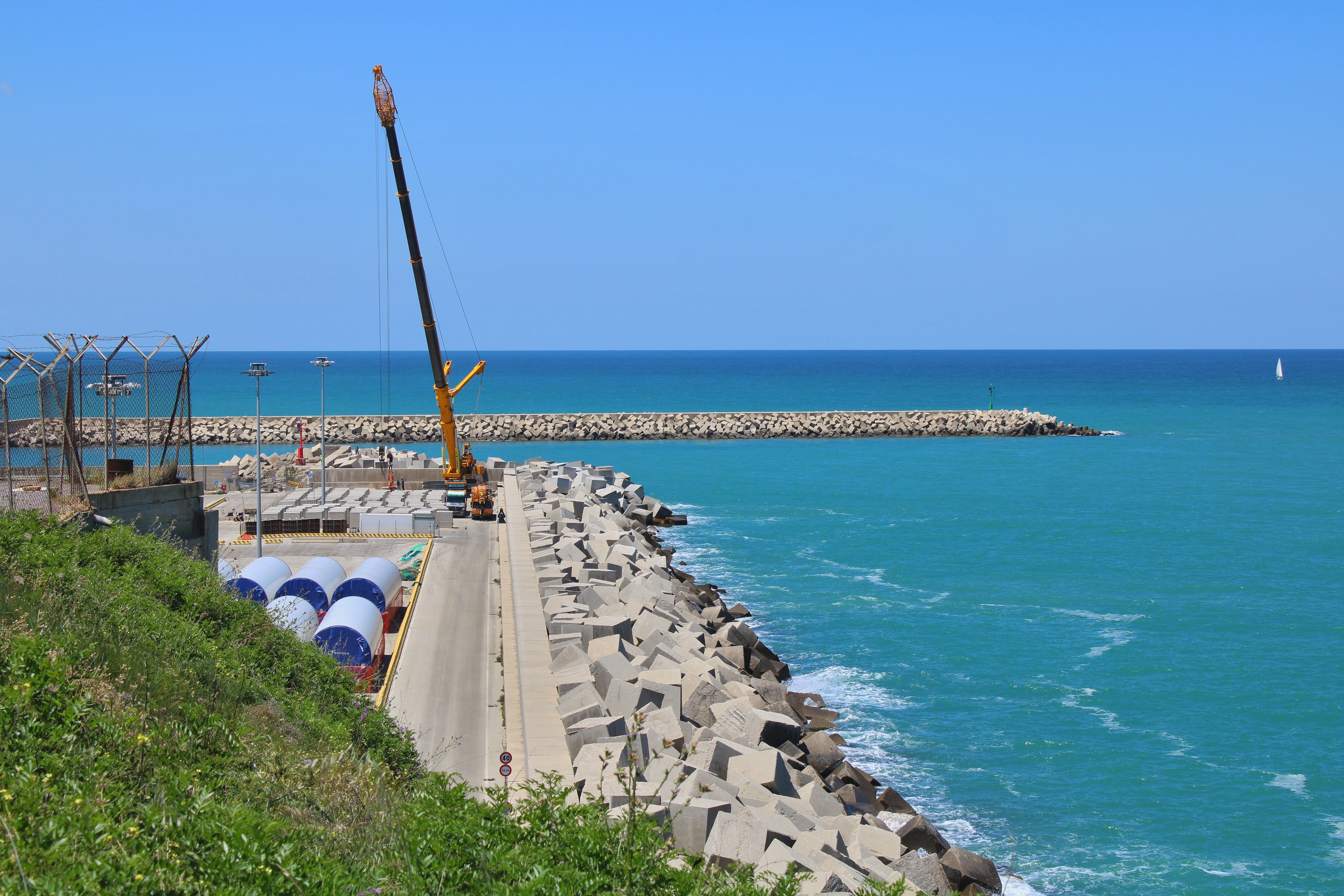 UAE Awards $285m EPC Contract for Desalination Plant P3 Project