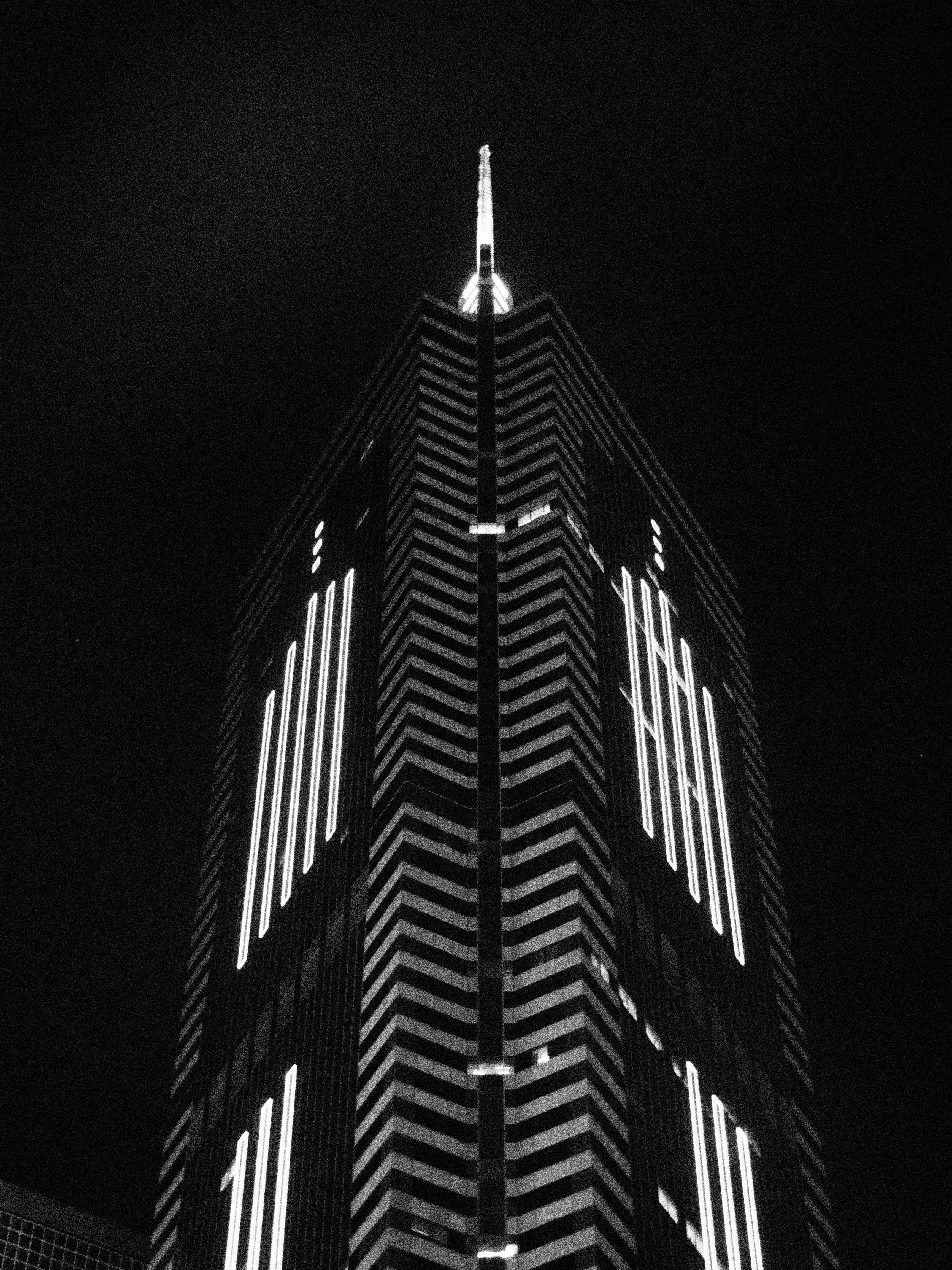 Nighttime View of Iconic Hong Kong Skyscraper