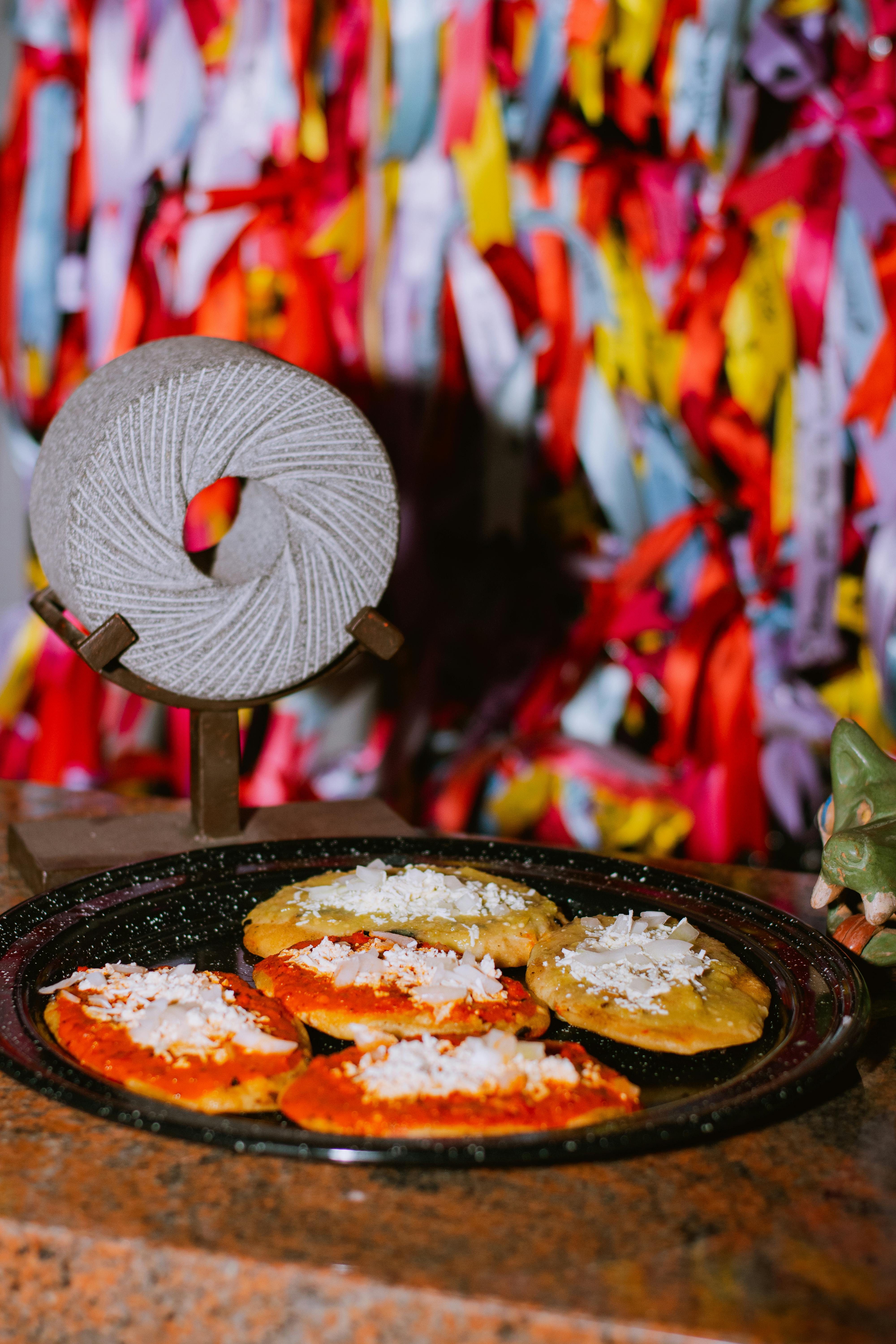 Comparative analysis: KitchenAid Artisan vs Other Leading Hand Blenders