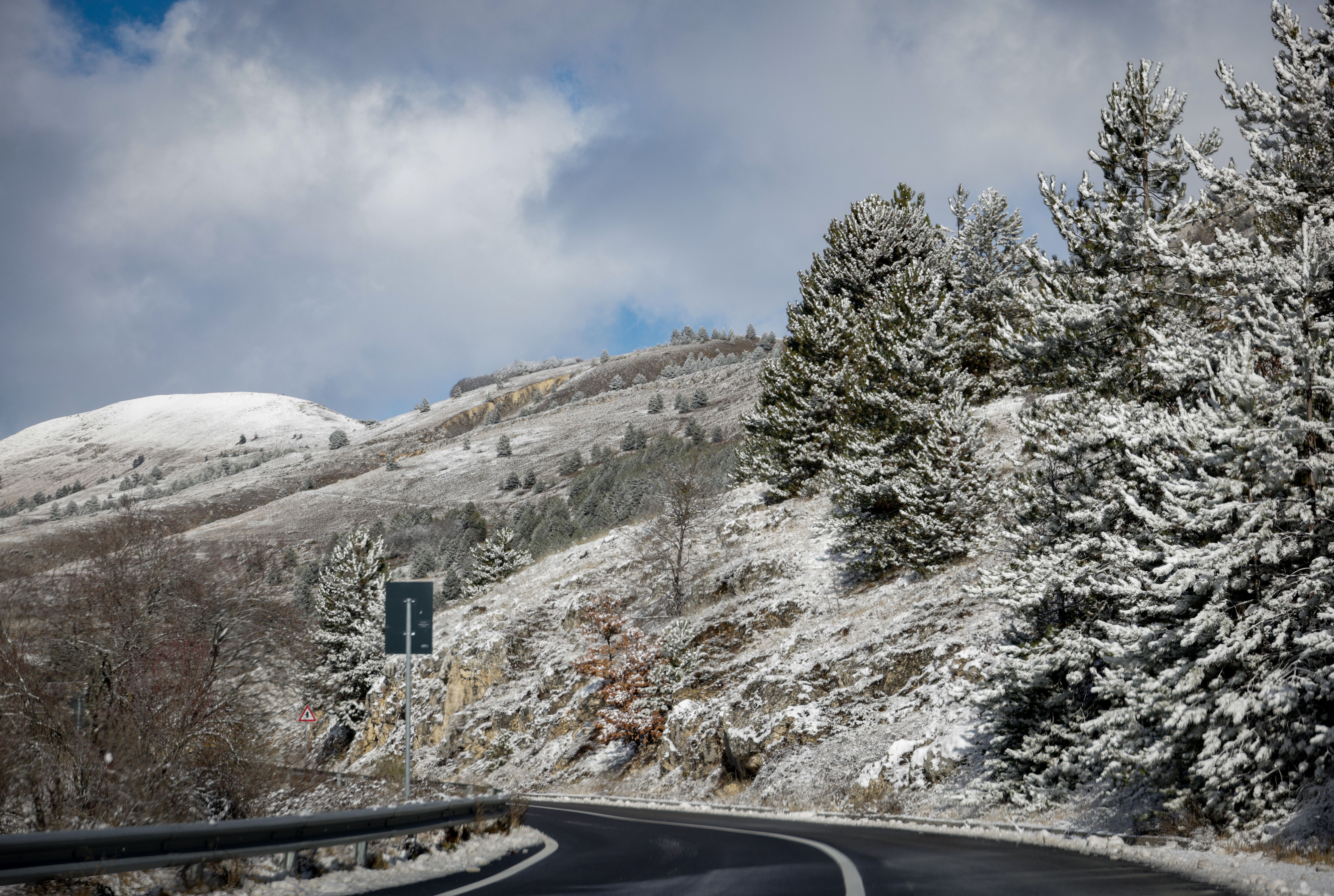 Car Rental Italy with Winter Tires: Your Essential Guide