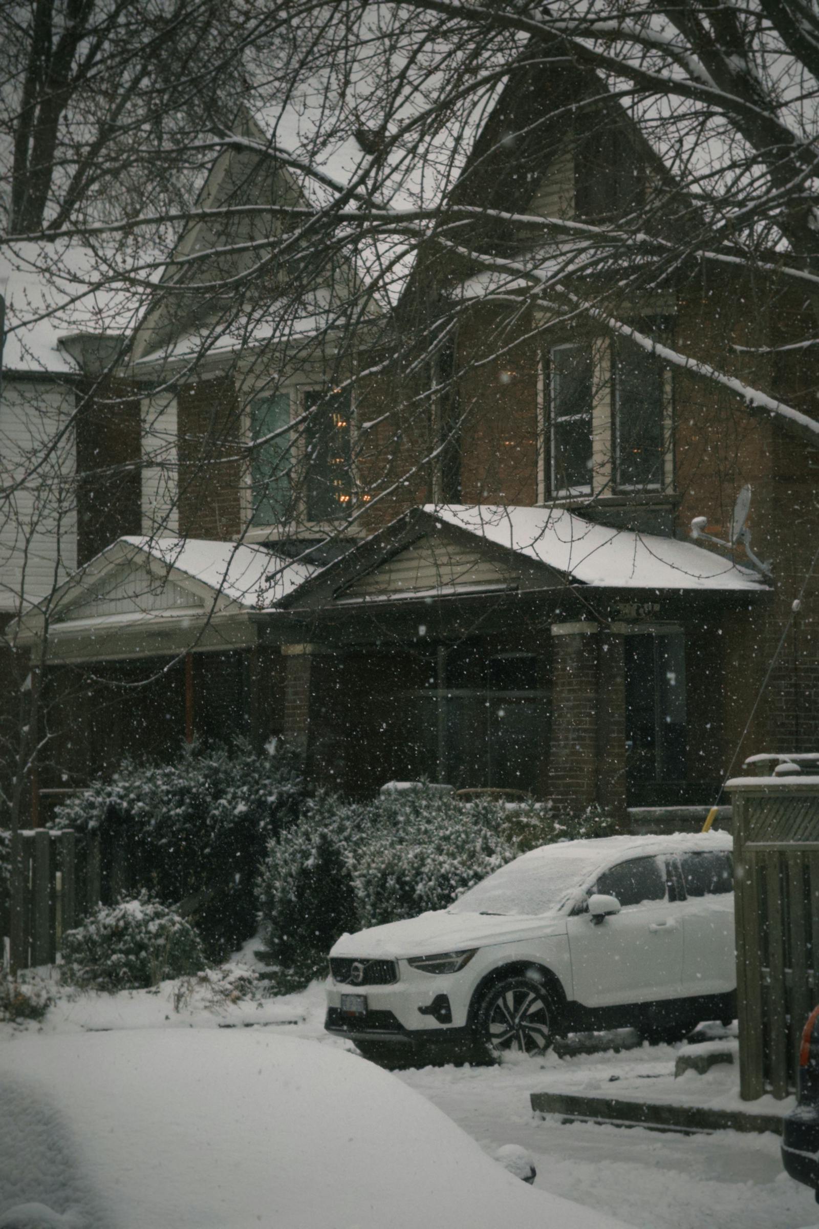 What $800,000 Gets You in Ottawa Right Now (2026 Market Guide)