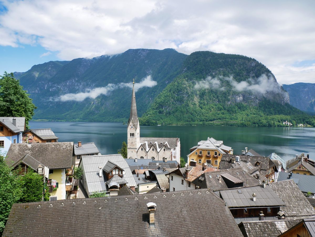 Hallstatt — Fairytale Village on the Alpine Lake (3)