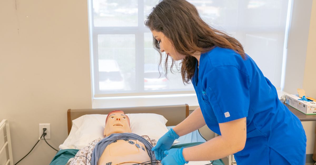 Tucson College Launches Program for Non-Specialists in Addiction Medicine