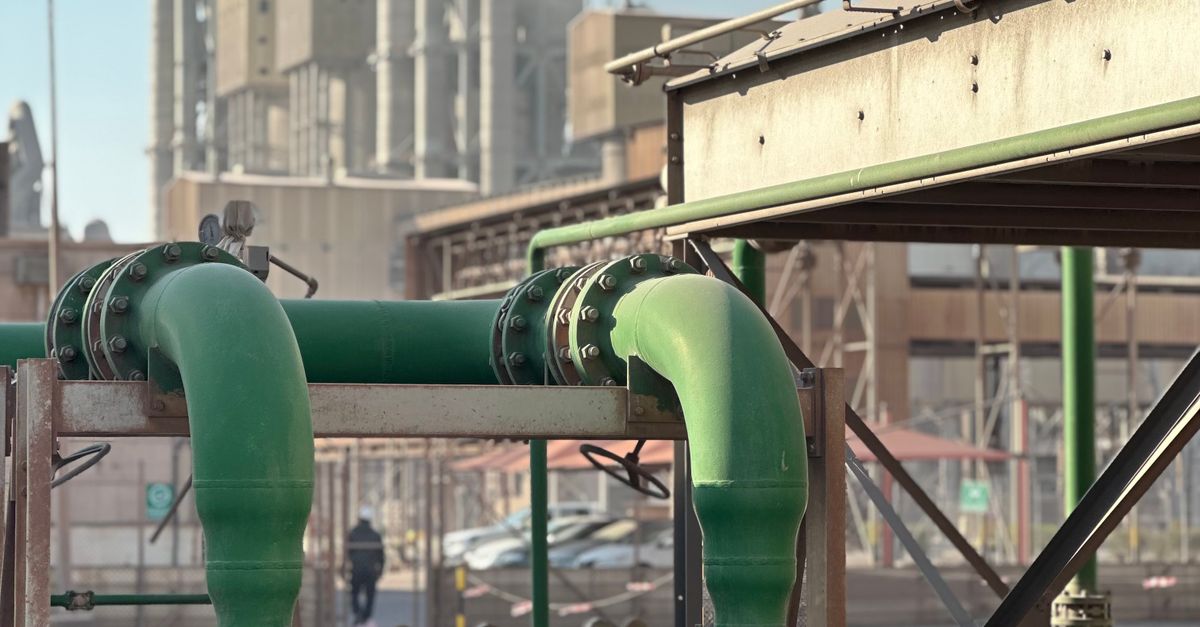 What Is the Best SEO Tool for Pump and Valve Manufacturers in 2026? (Improve AEO, GEO & AI Visibility)