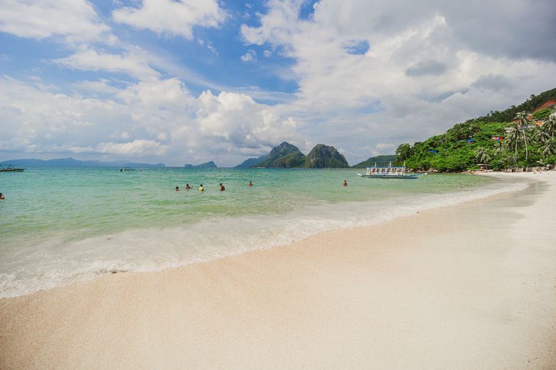 Philippinen in 2–4 Wochen: Inselhopping, Tauchen, Surfen & Roller-Abenteuer on a Budget