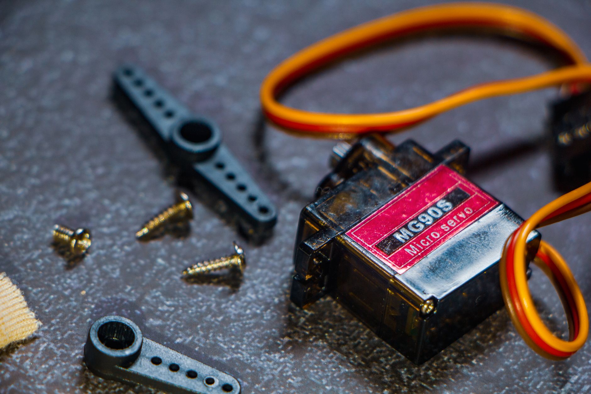 Electrónica y robótica — laboratorio maker