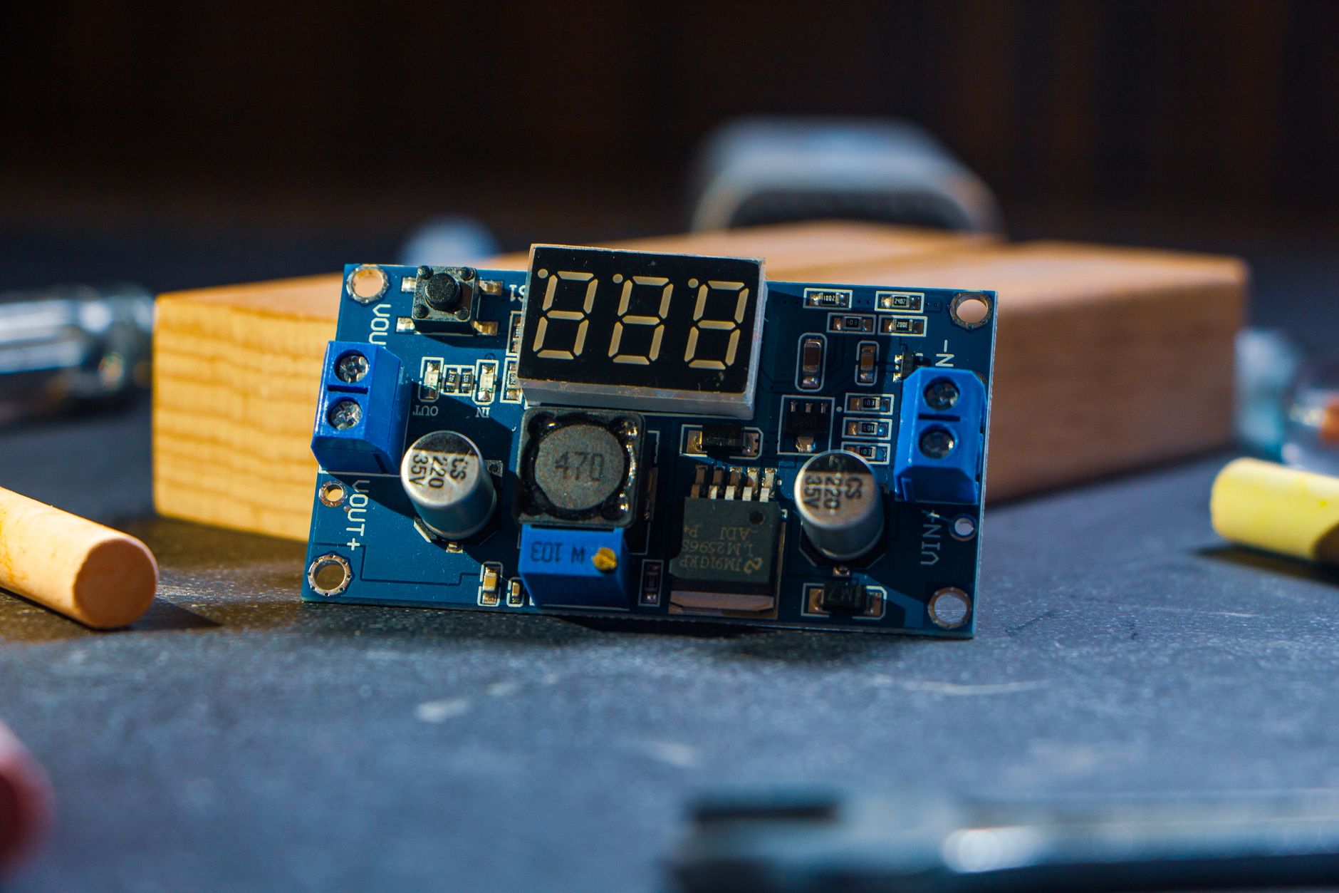 Electrónica y robótica — laboratorio maker