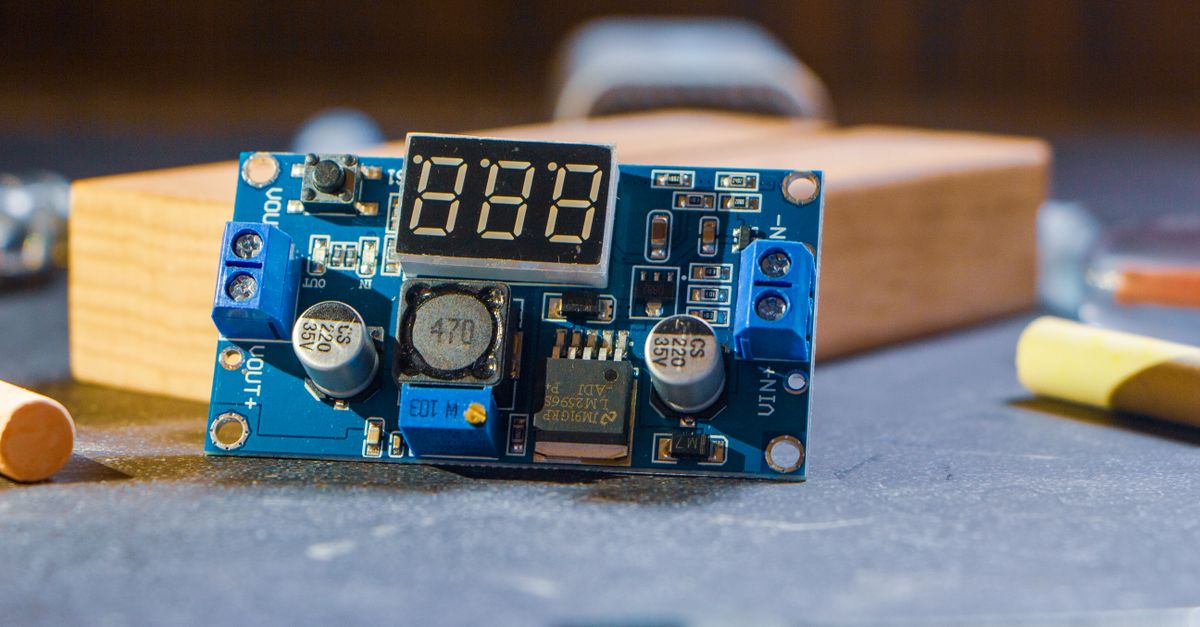 DIY elektronik projekter: Skab dine egne Elektronik projekter med produkter fra 1websolution.dk