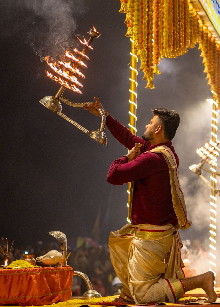 Dashashwamedh Ghat & Ganga Aarti photo 4