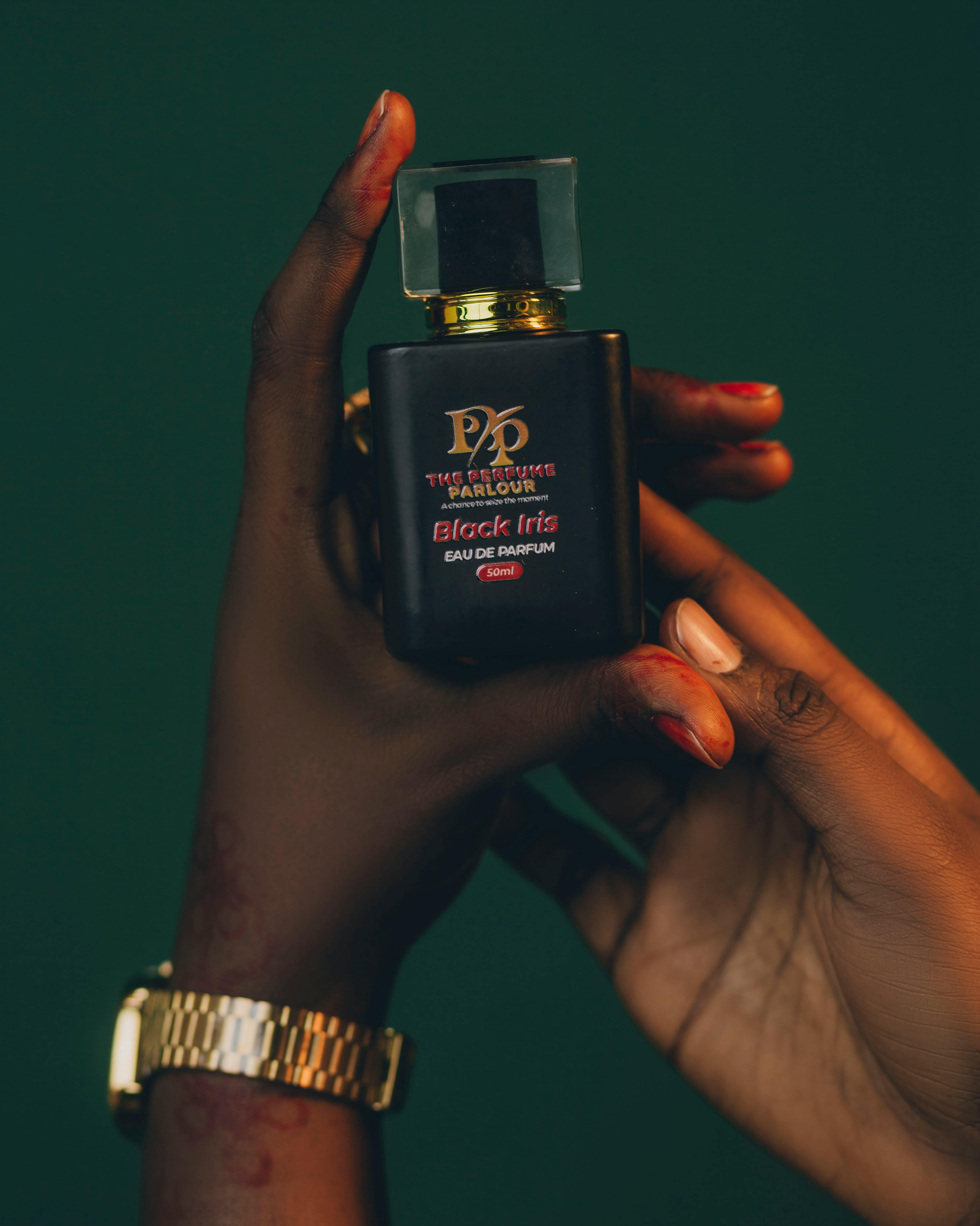 Holding+Hamd Photos, Download The BEST Free Holding+Hamd Stock Photos ...