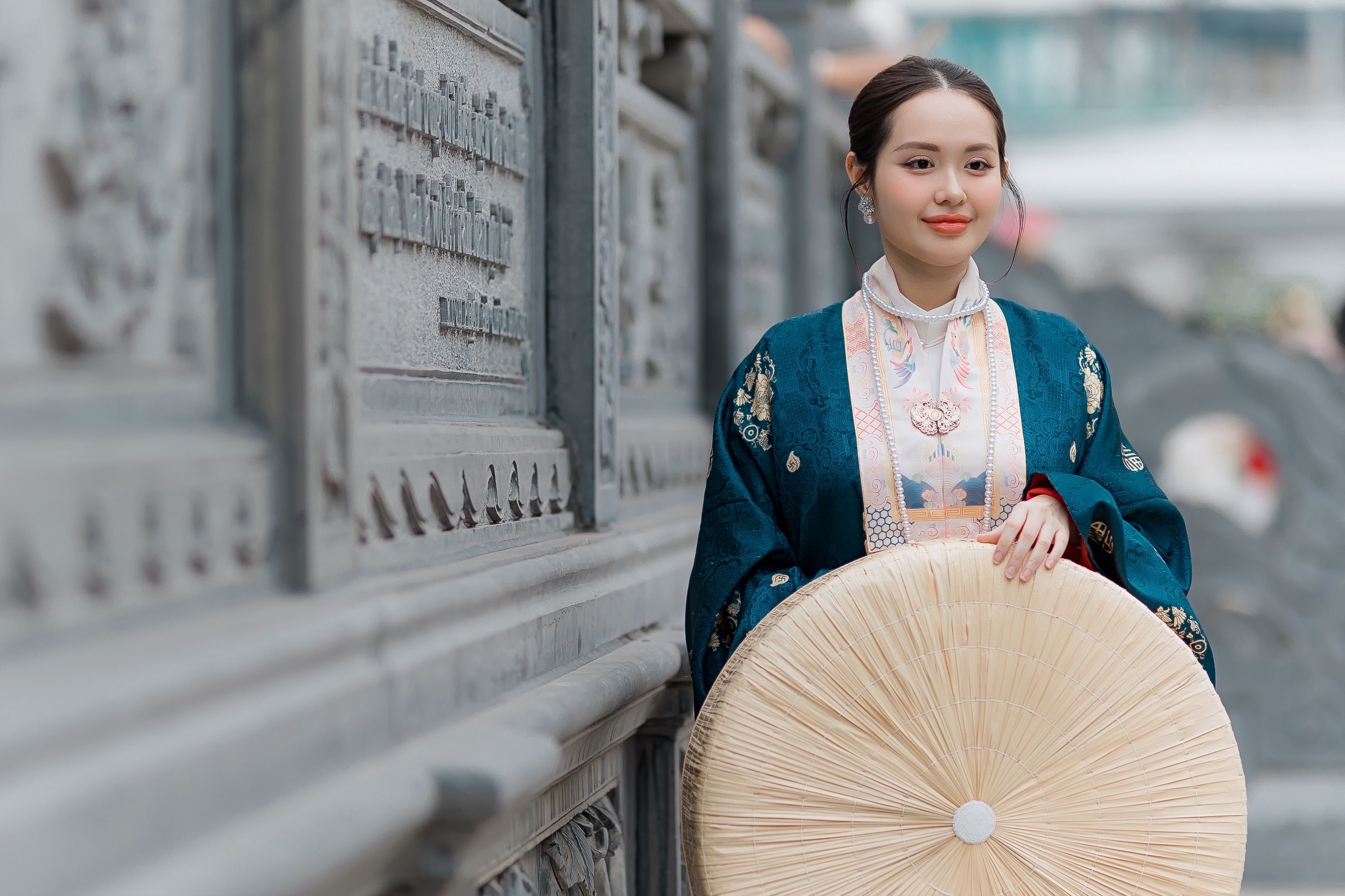 Learning Chinese: Essentials