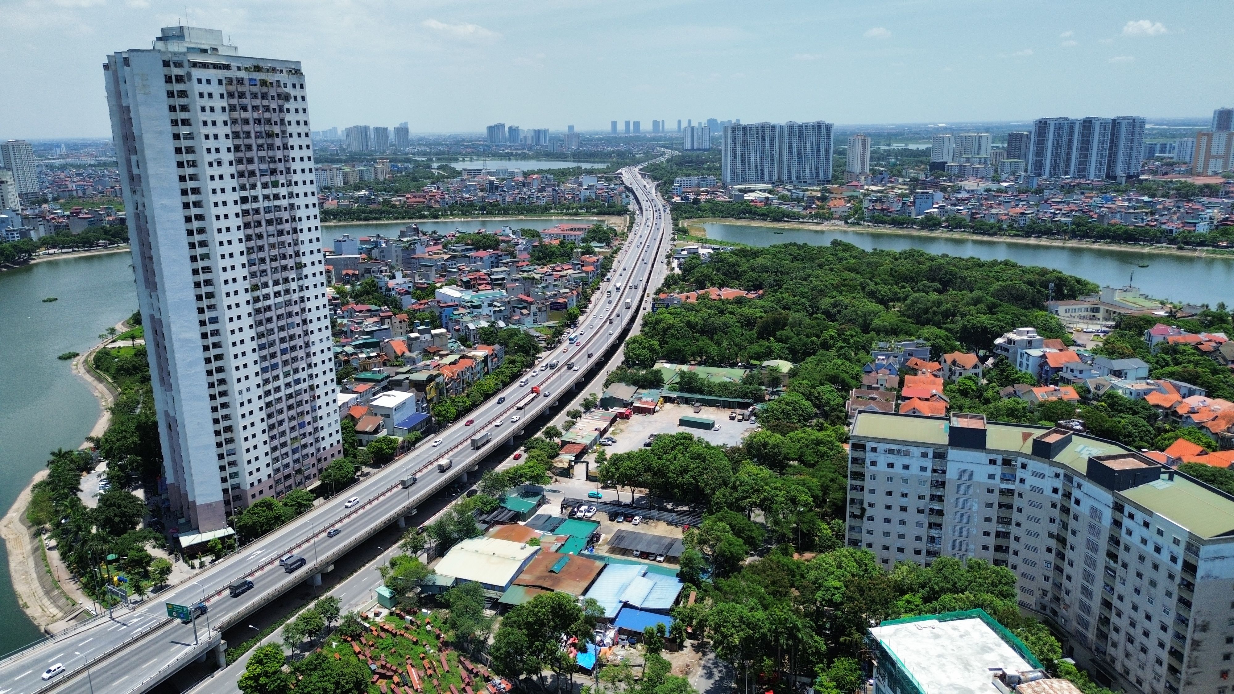Đề xuất luật hóa hành vi cấm quảng cáo sai sự thật và thao túng thị trường bất động sản: Tiếng nói từ Quốc hội