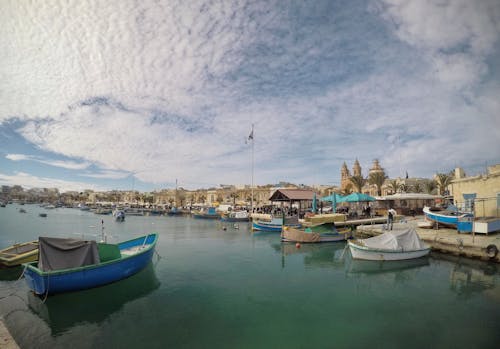 Kostenloses Stock Foto zu am meer, blaue himmel, blauer himmel