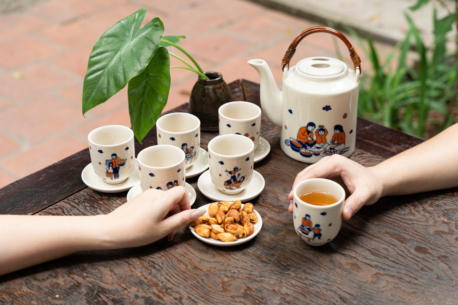 nghệ thuật thưởng trà hiện đại - Ảnh lưu trữ miễn phí về ấm trà, ấm trà chi tiết, ấm trà đen