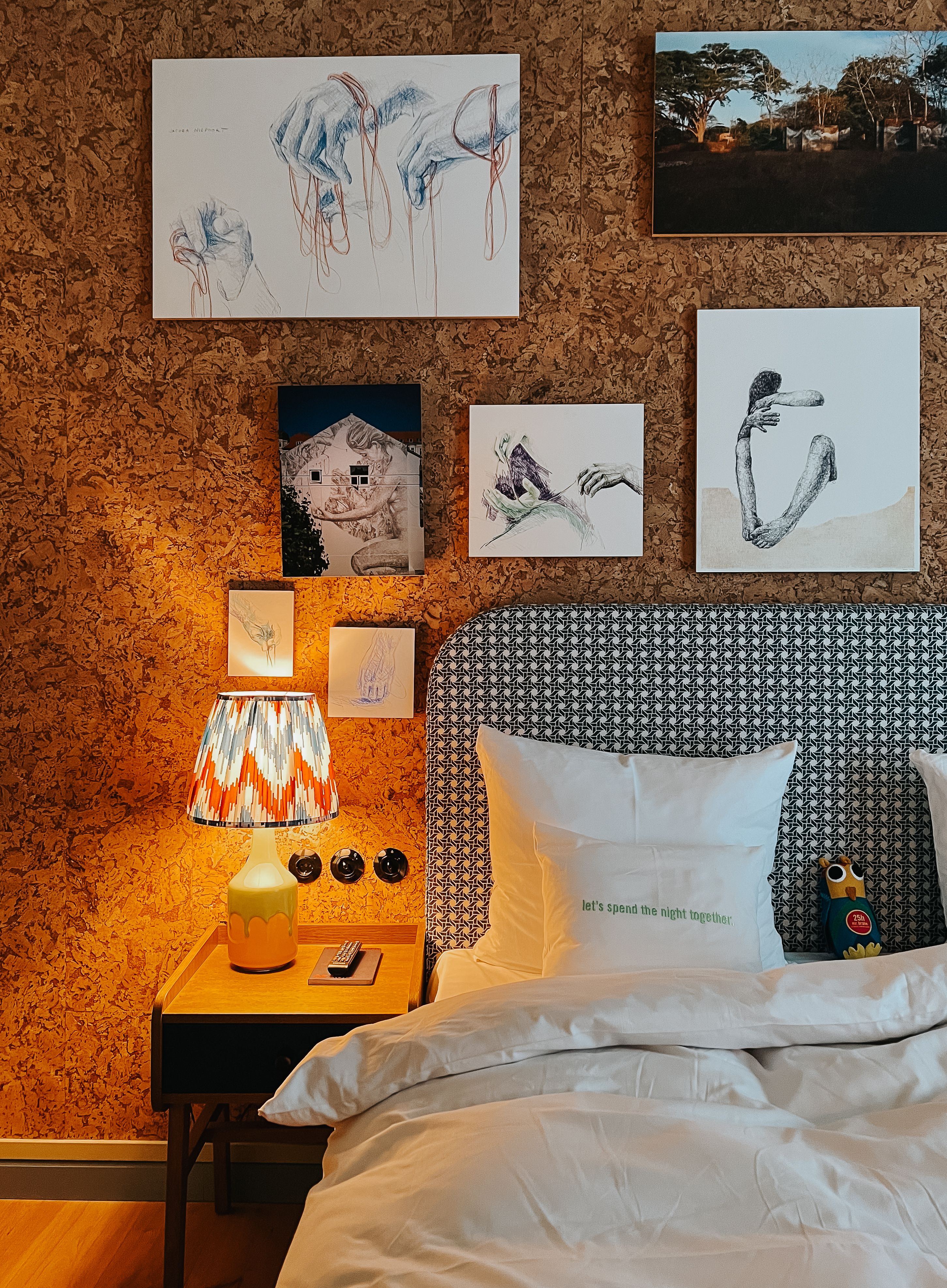 Cozy Bedroom Interior with Artistic Wall Decor · Free Stock Photo