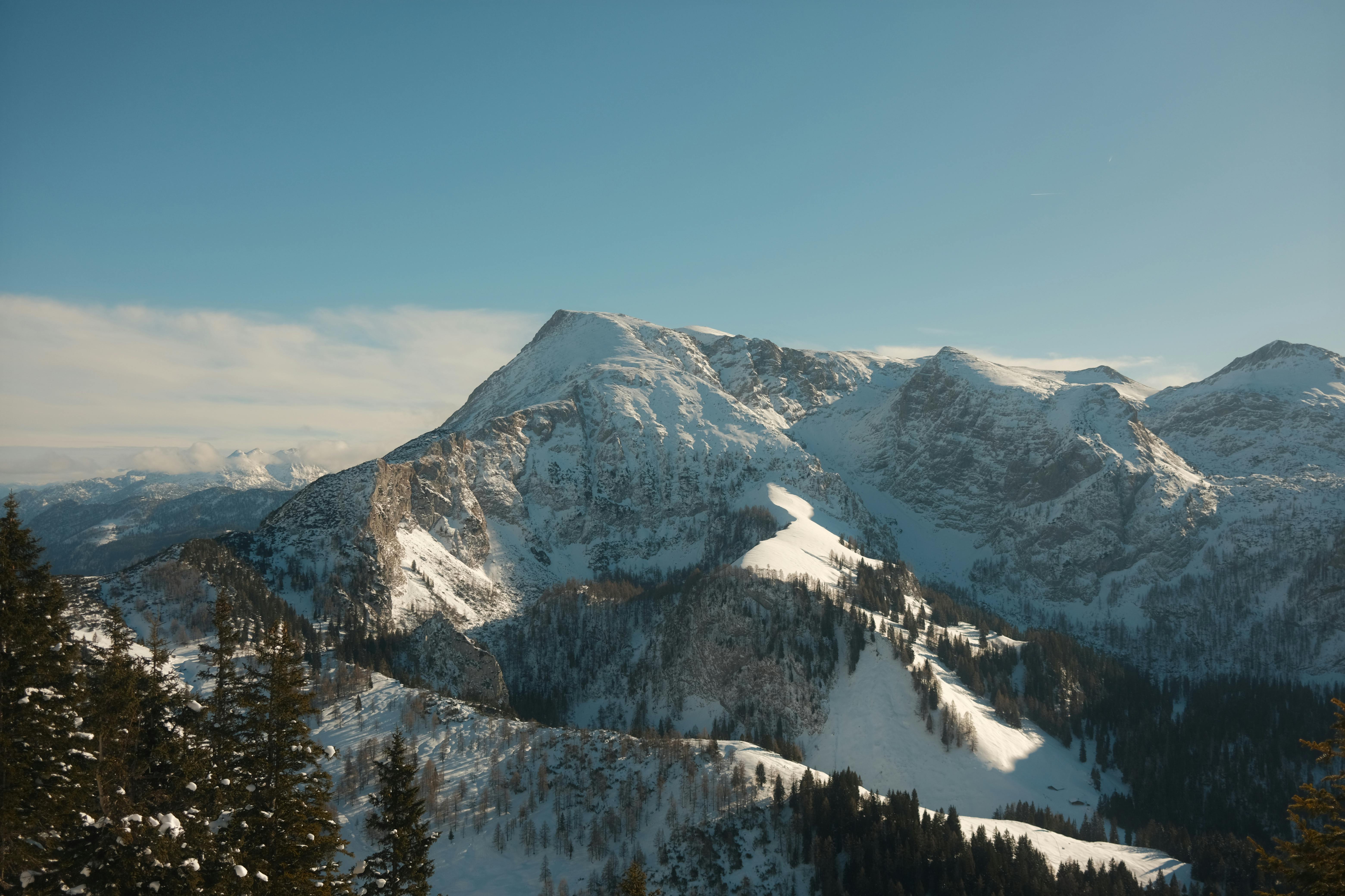 Cómo usar Kotlin Multiplatform para compartir lógica entre Android, iOS y Web en 2026