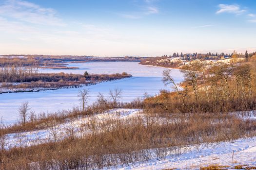 Saskatchewan Students Learn Traditional Dene Fish Snaring Techniques