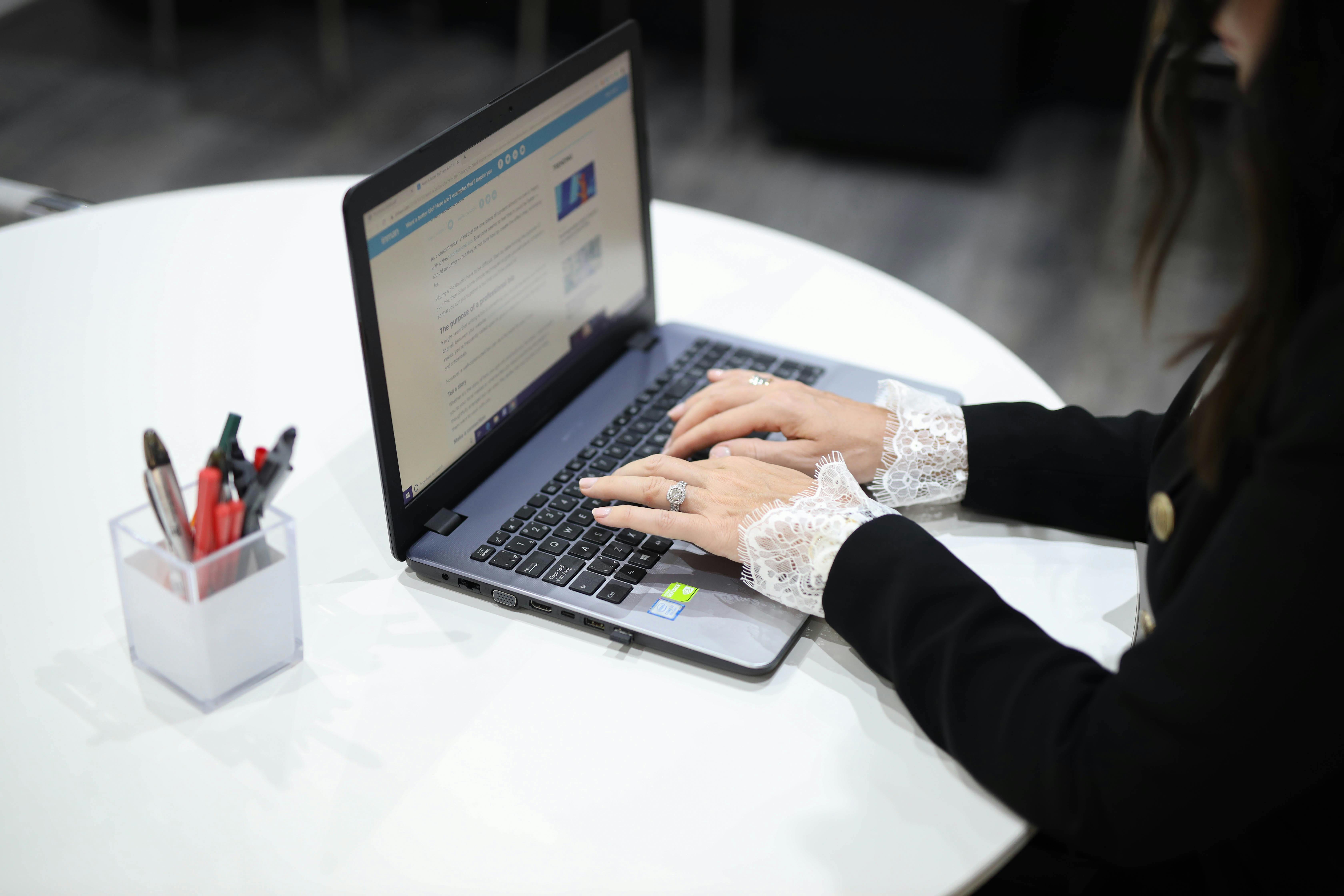 Understanding How White-Label Link Building Helps SEO Companies Succeed