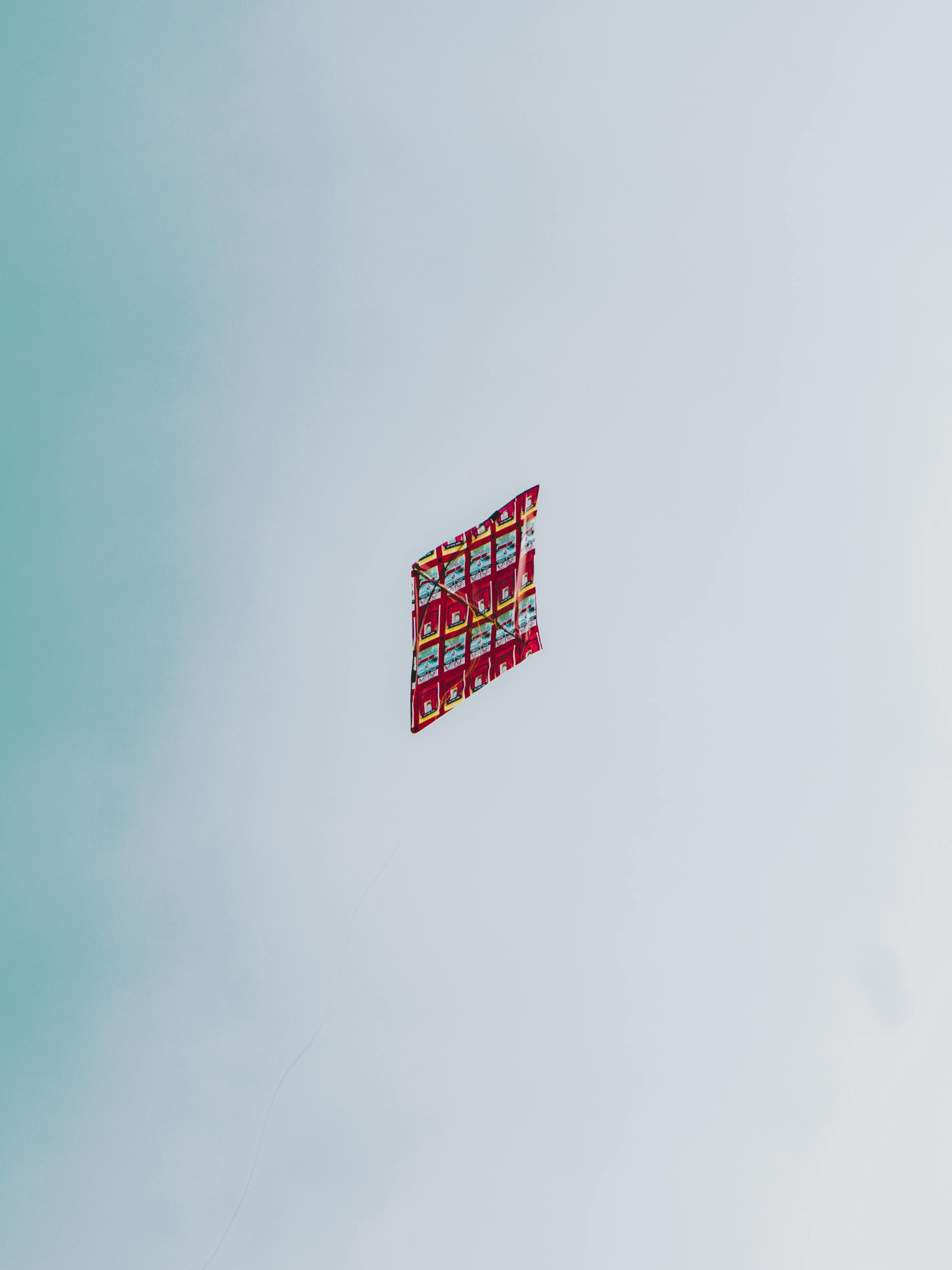 Kostnadsfria Kostnadsfri bild av antenn, barndom, blå himmel Stock foto